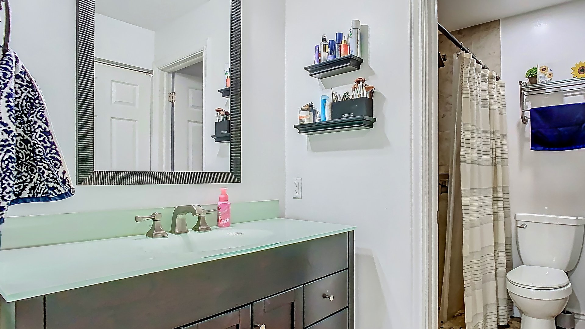 Peaceful 5-Bedroom Home in Altamonte Springs