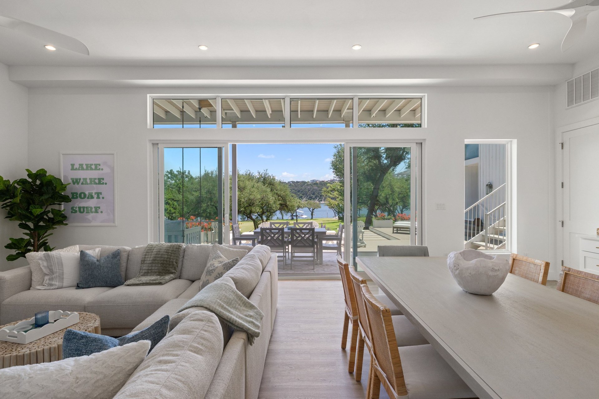 1209 Edgewater Drive