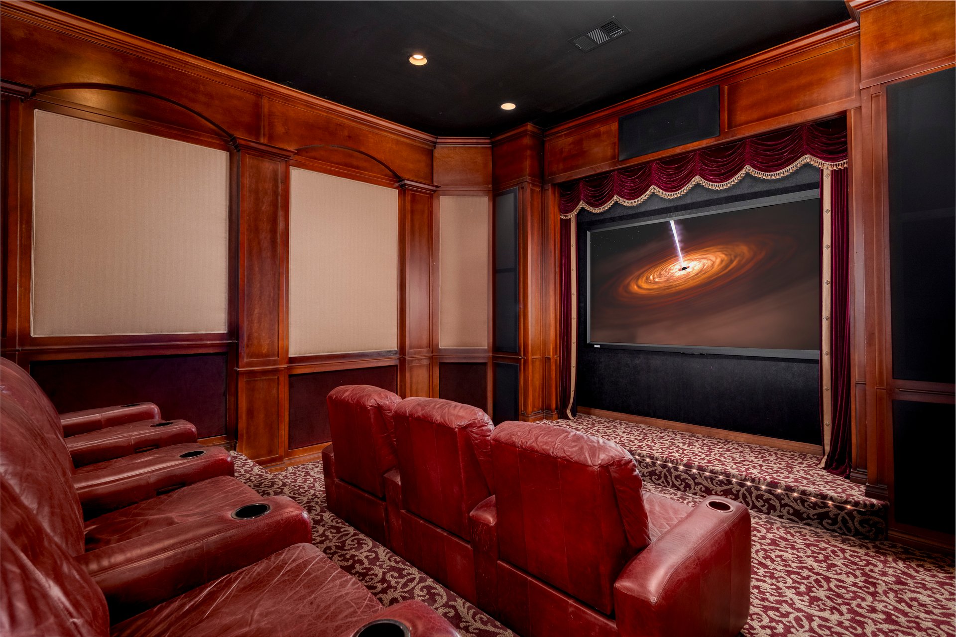 Luxury Living Redefined: Executive Rental in The Bridges