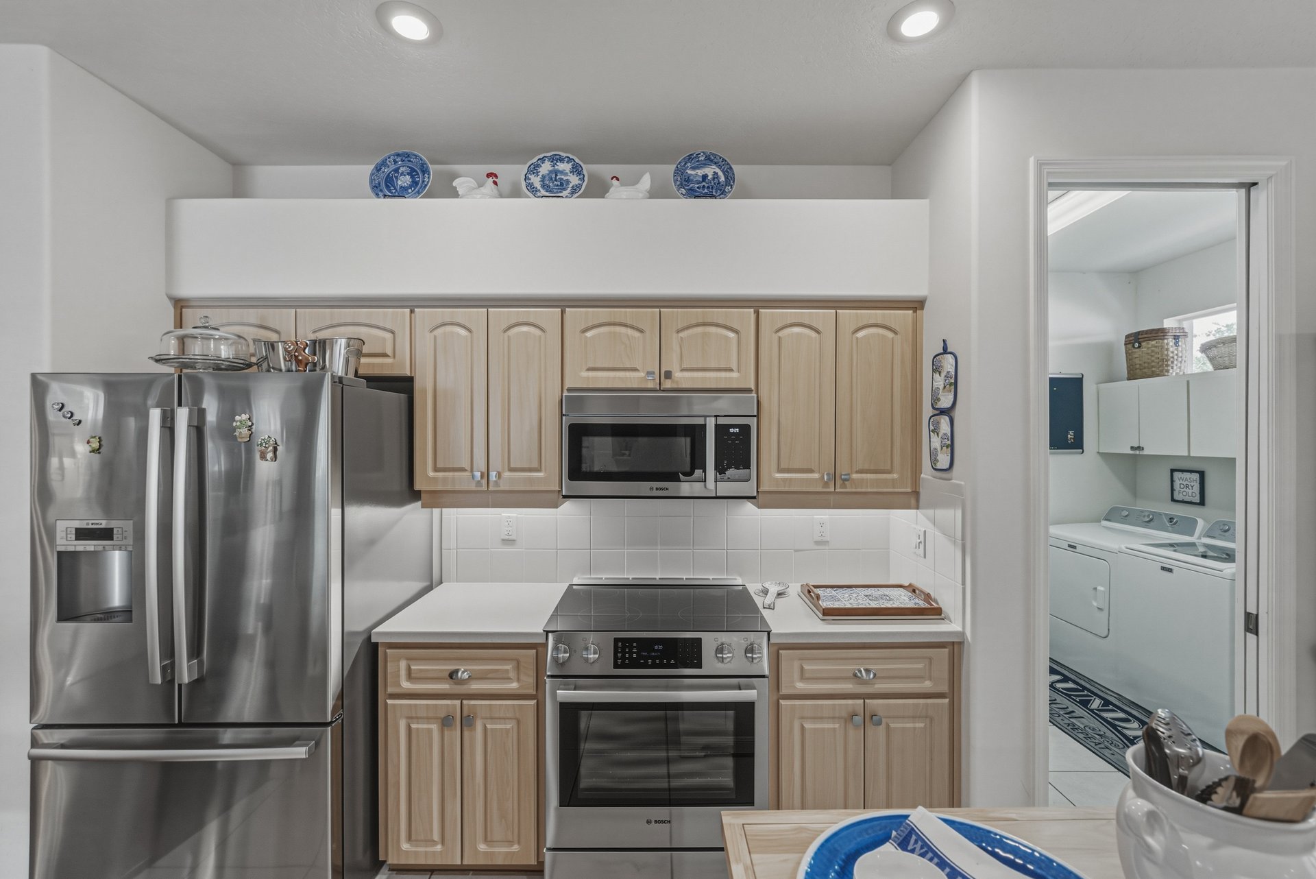 12410 WOODLANDS CIR