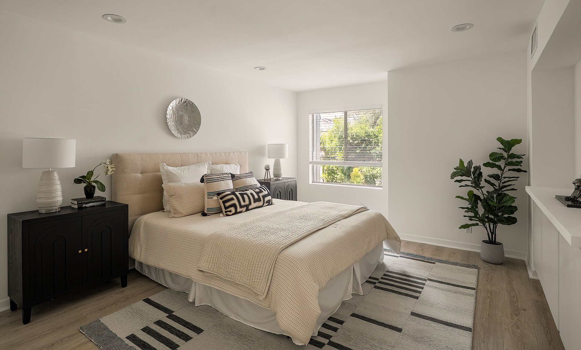 1617 S Beverly Glen Blvd Unit: 404, Westwood