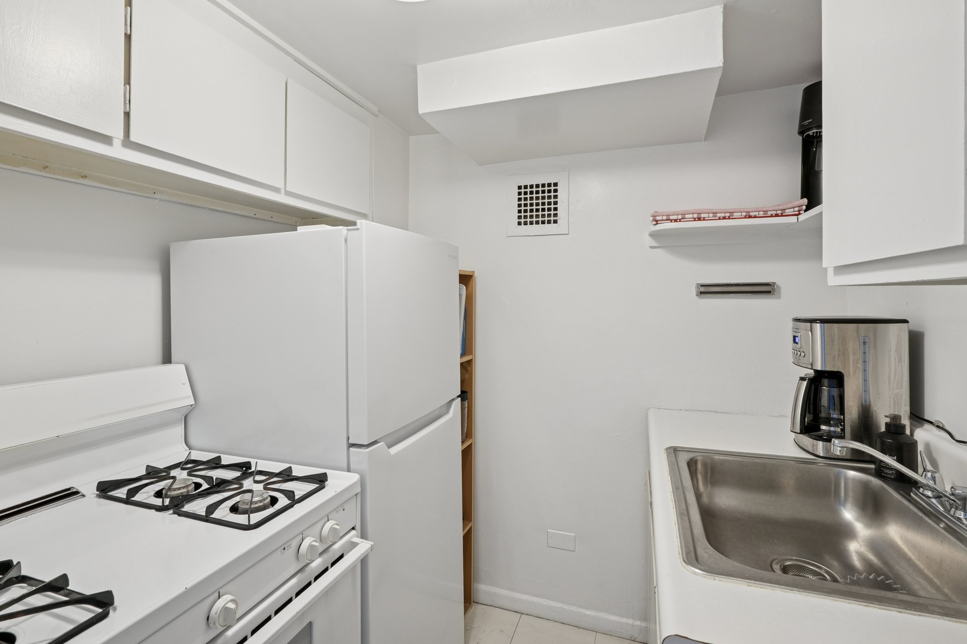 335 East 51st Street 10F