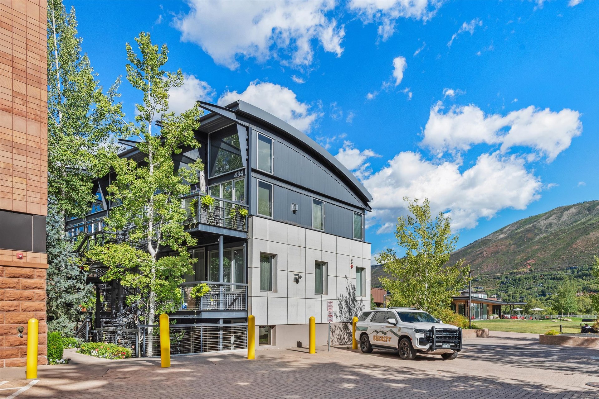 Your Aspen Sanctuary Awaits