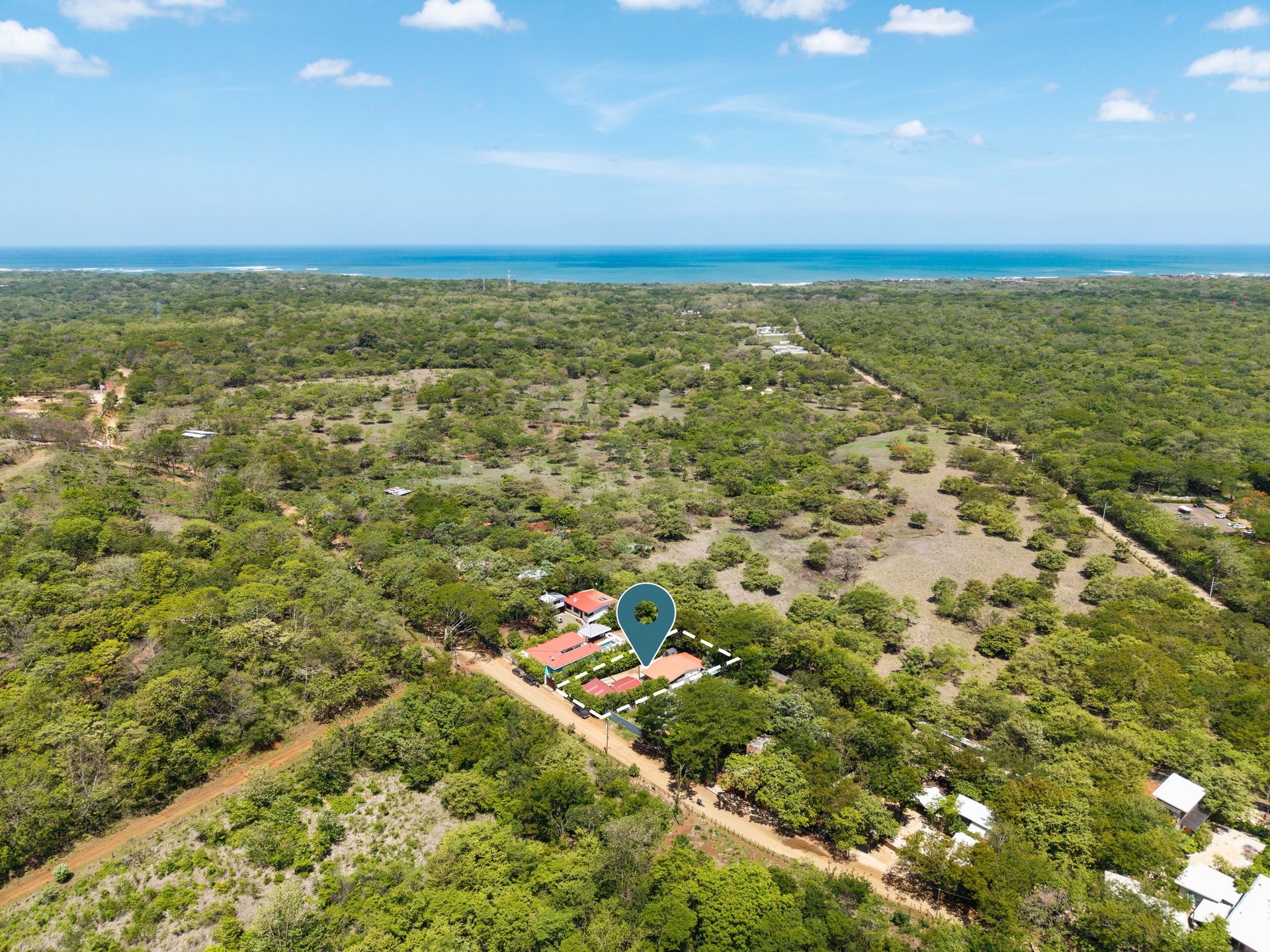 Multi-Home Property | Versatile Estate Near Playa Avellanas