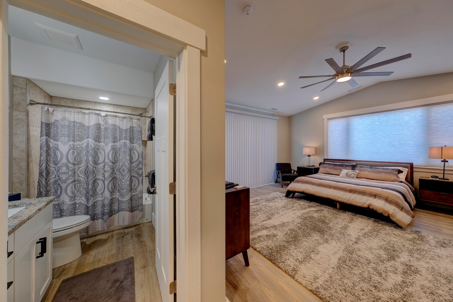 7 Creekside Ln