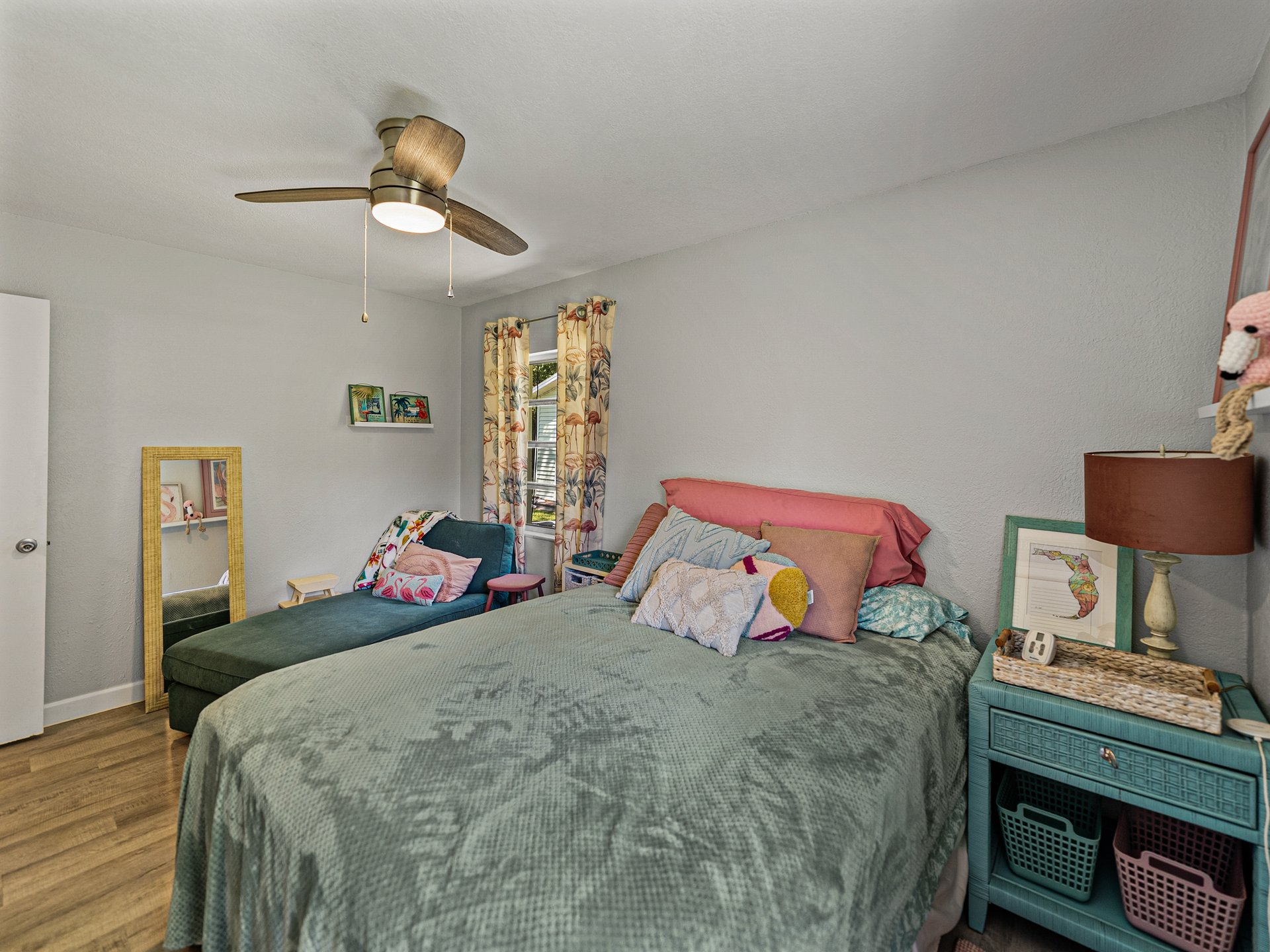 131 OAK PARK AVE
