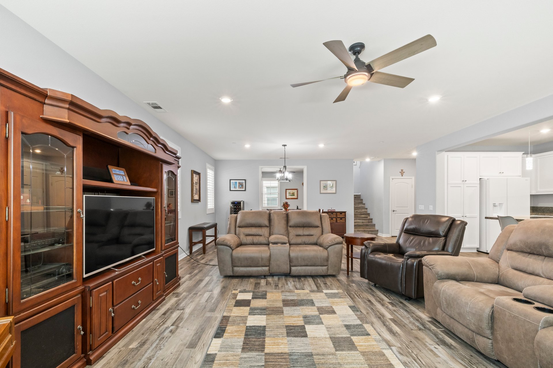 3147 E Yellowstone Dr. 