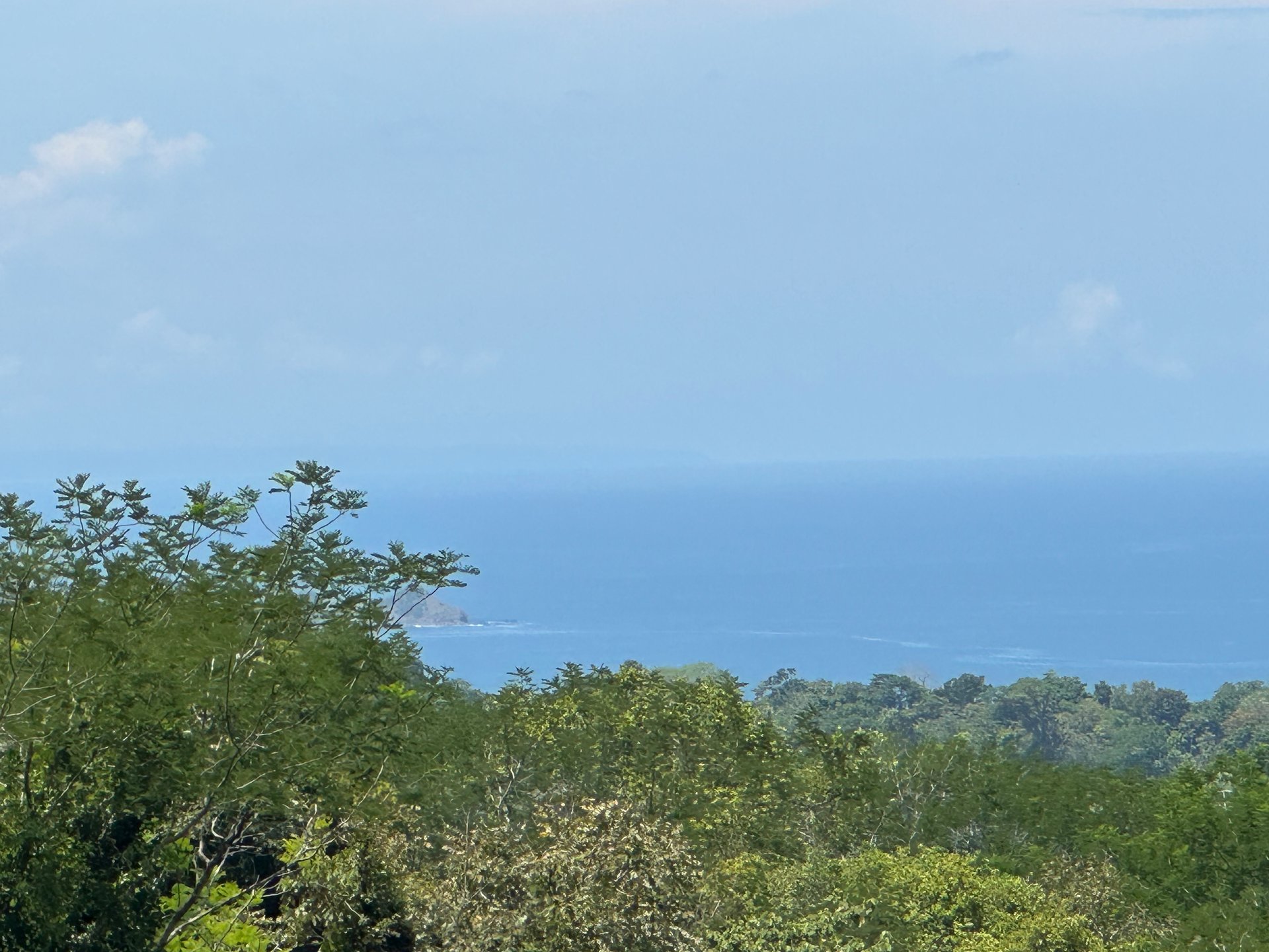 Ocean View Estate Lot with Private Waterfall – Uvita