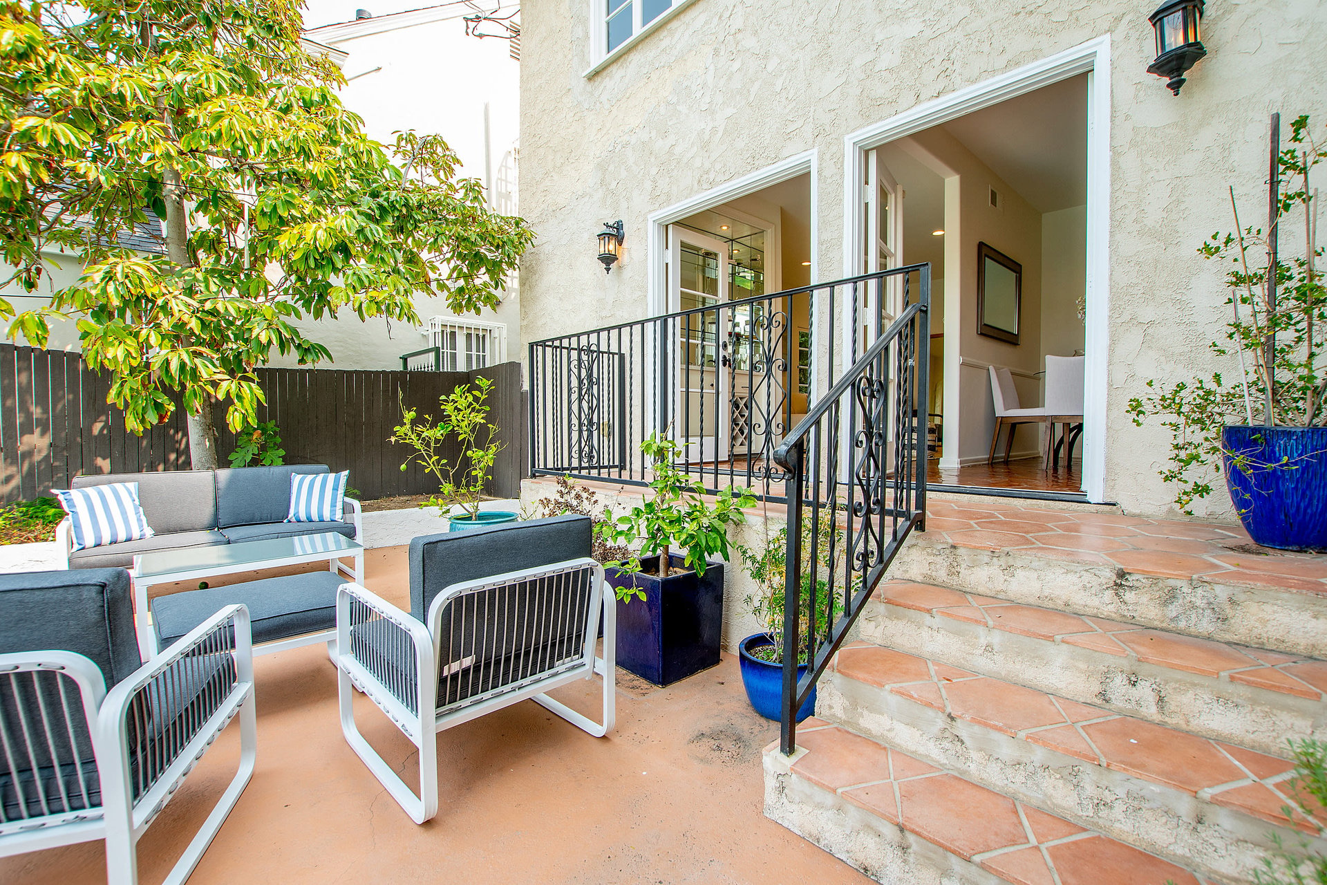 109 South Formosa Avenue