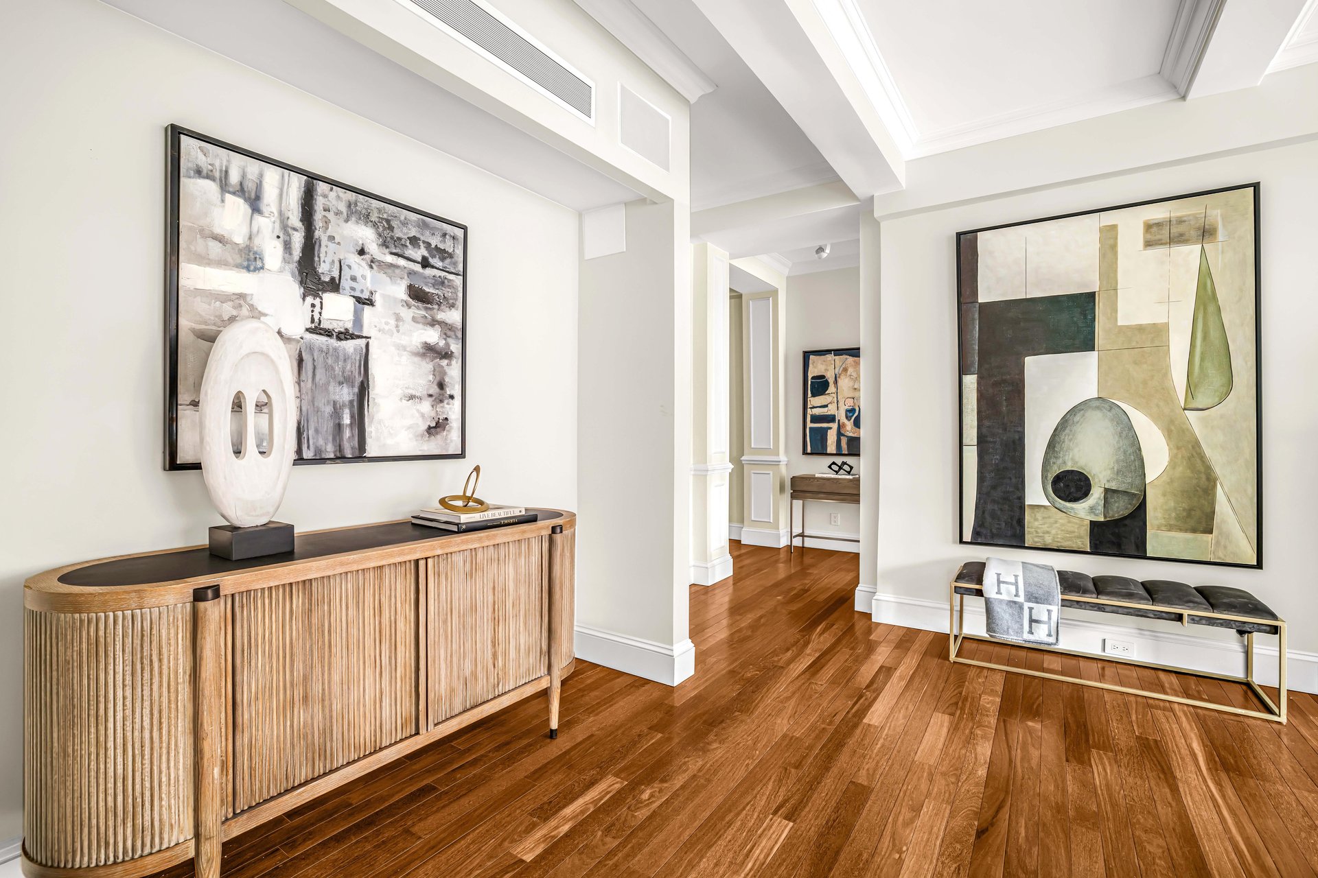 1049 Park Avenue