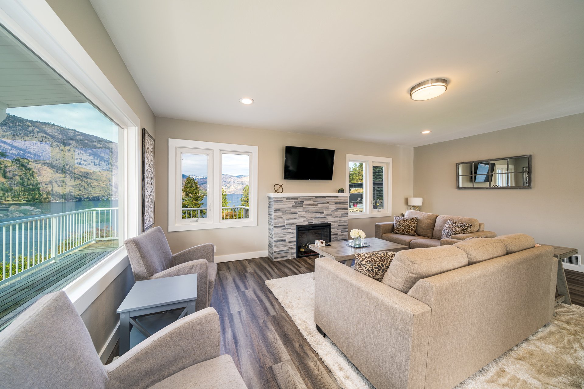 Chelan Farmhouse