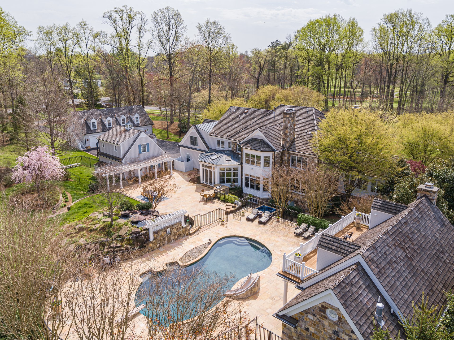 8503 Country Club Dr