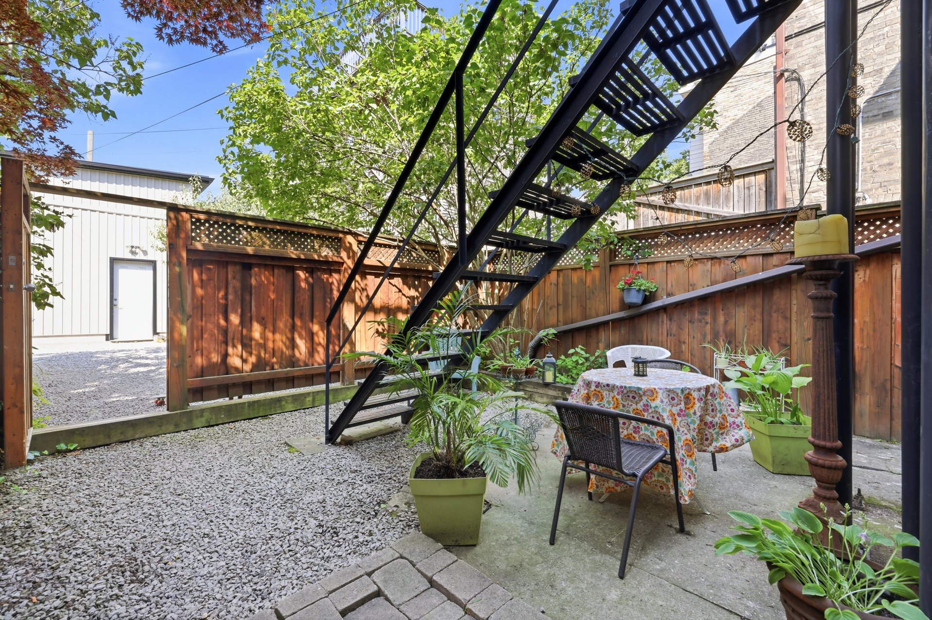 492 Euclid Ave