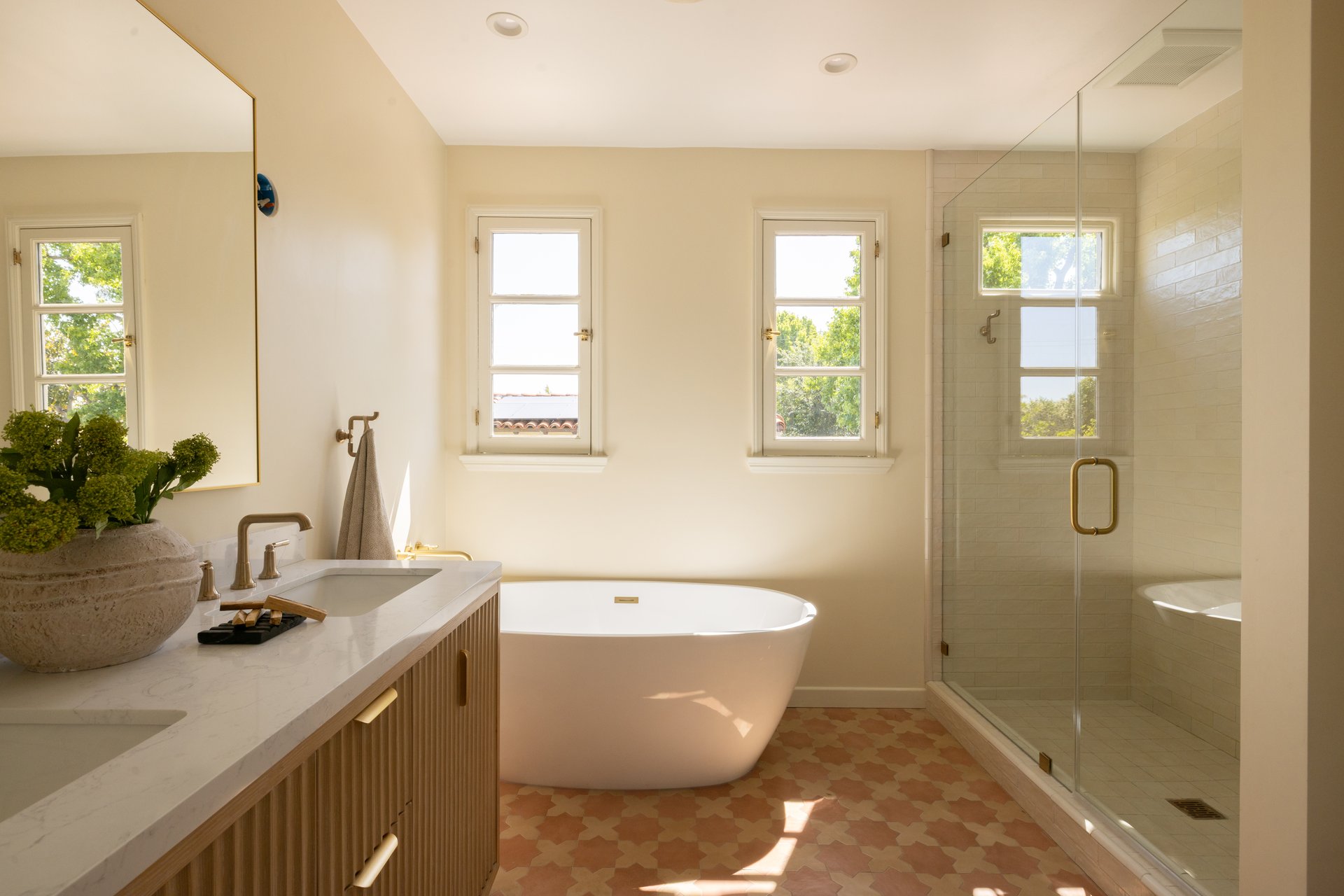 146 S Martel Ave, Beverly Grove 