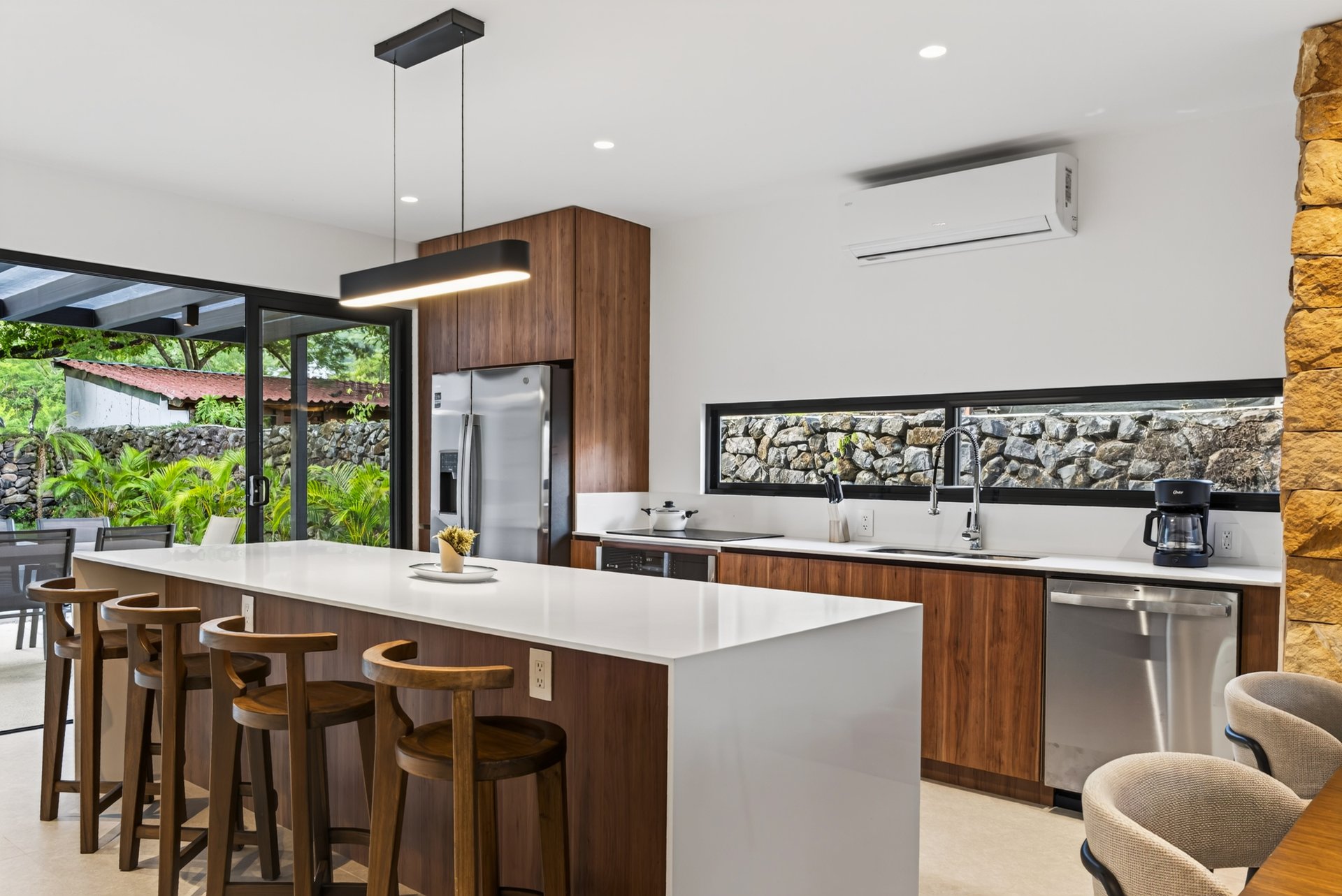 Casa Kuna II | A Tranquil Oasis in the Heart of Playas del Coco