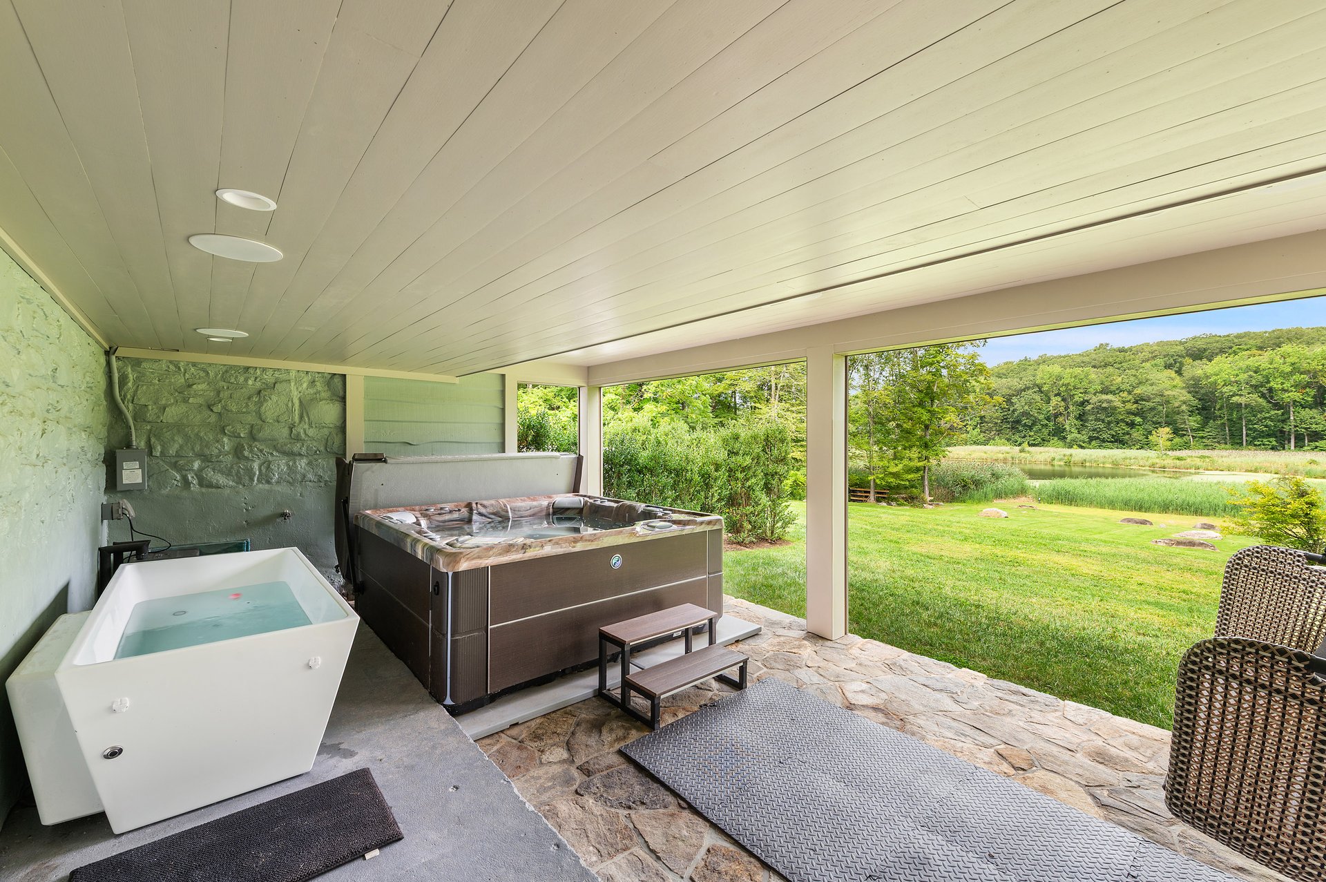 258 Hardscrabble Road