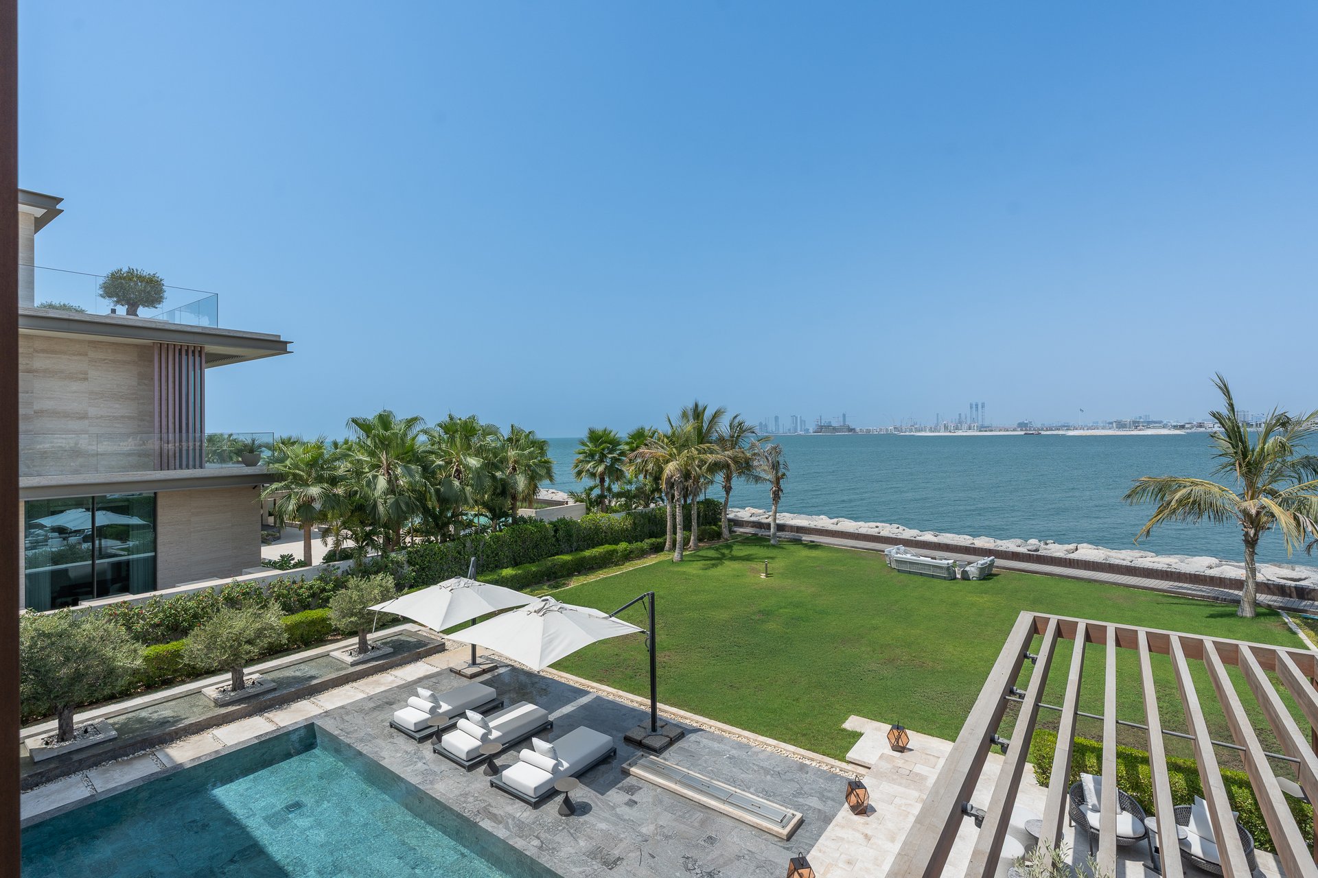 Jumeirah Bay Island Villa