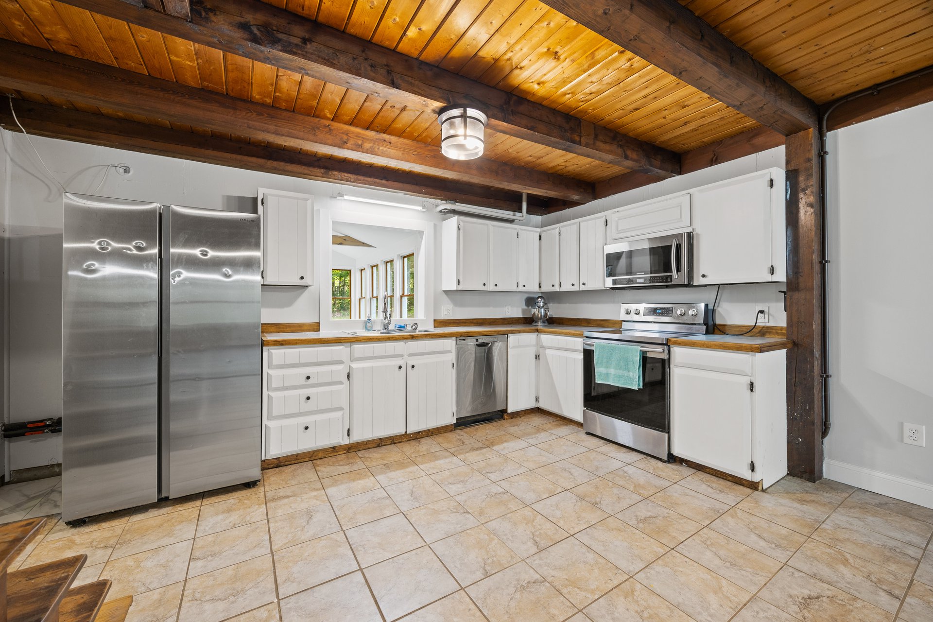 377 River Rd, Bowdoinham