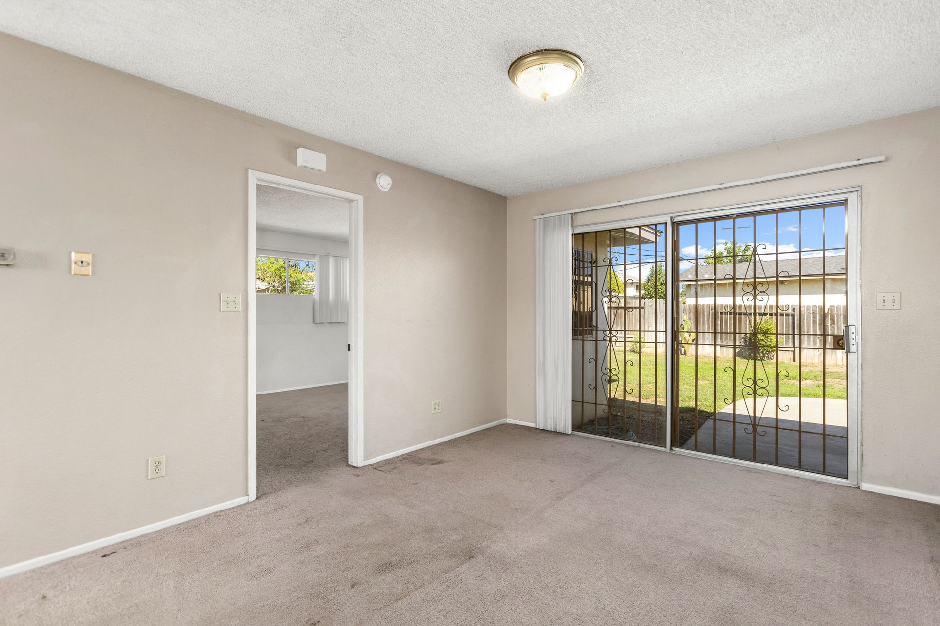 8805 Stardust Lane