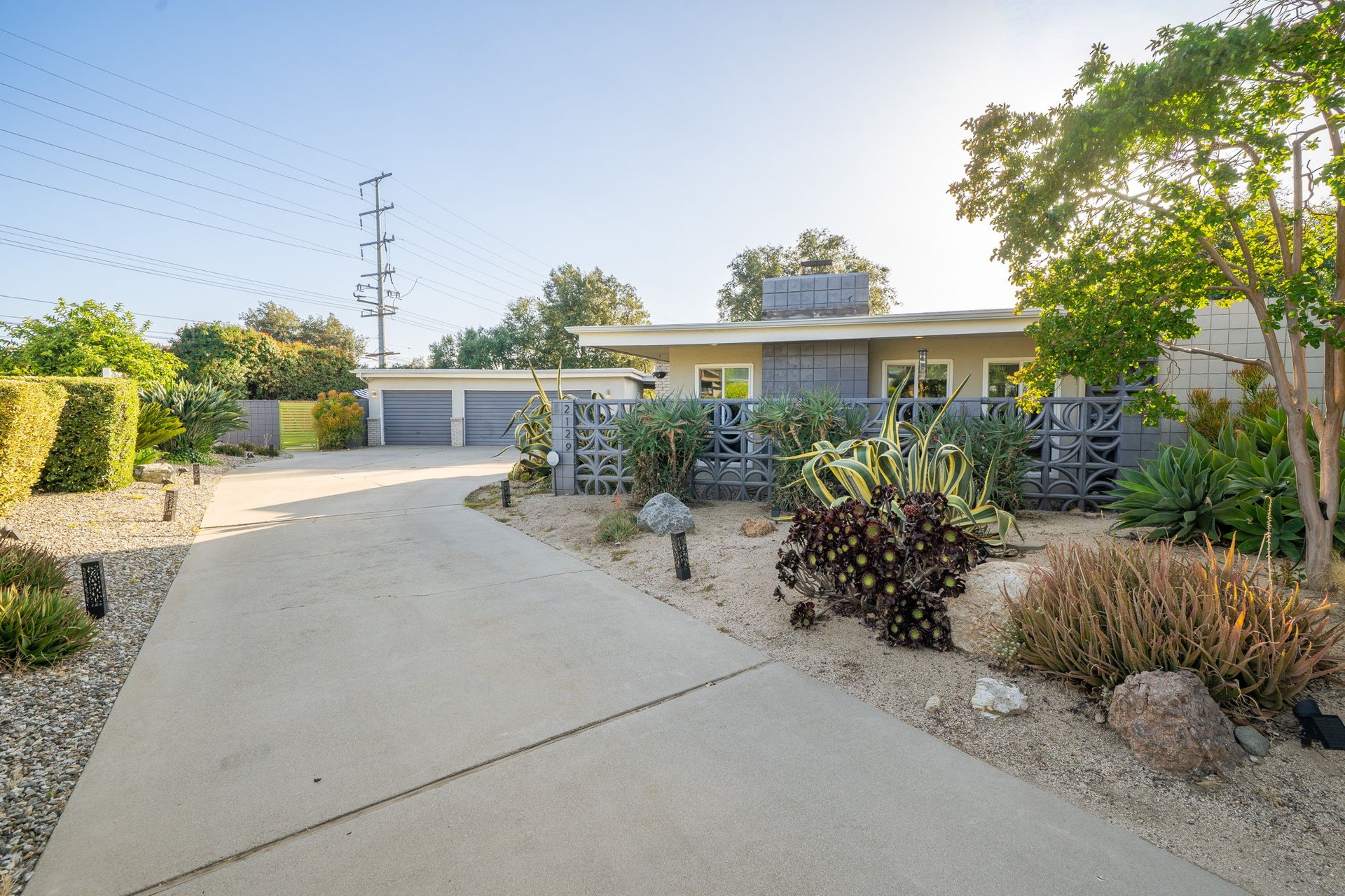2129 N San Marcos Place
