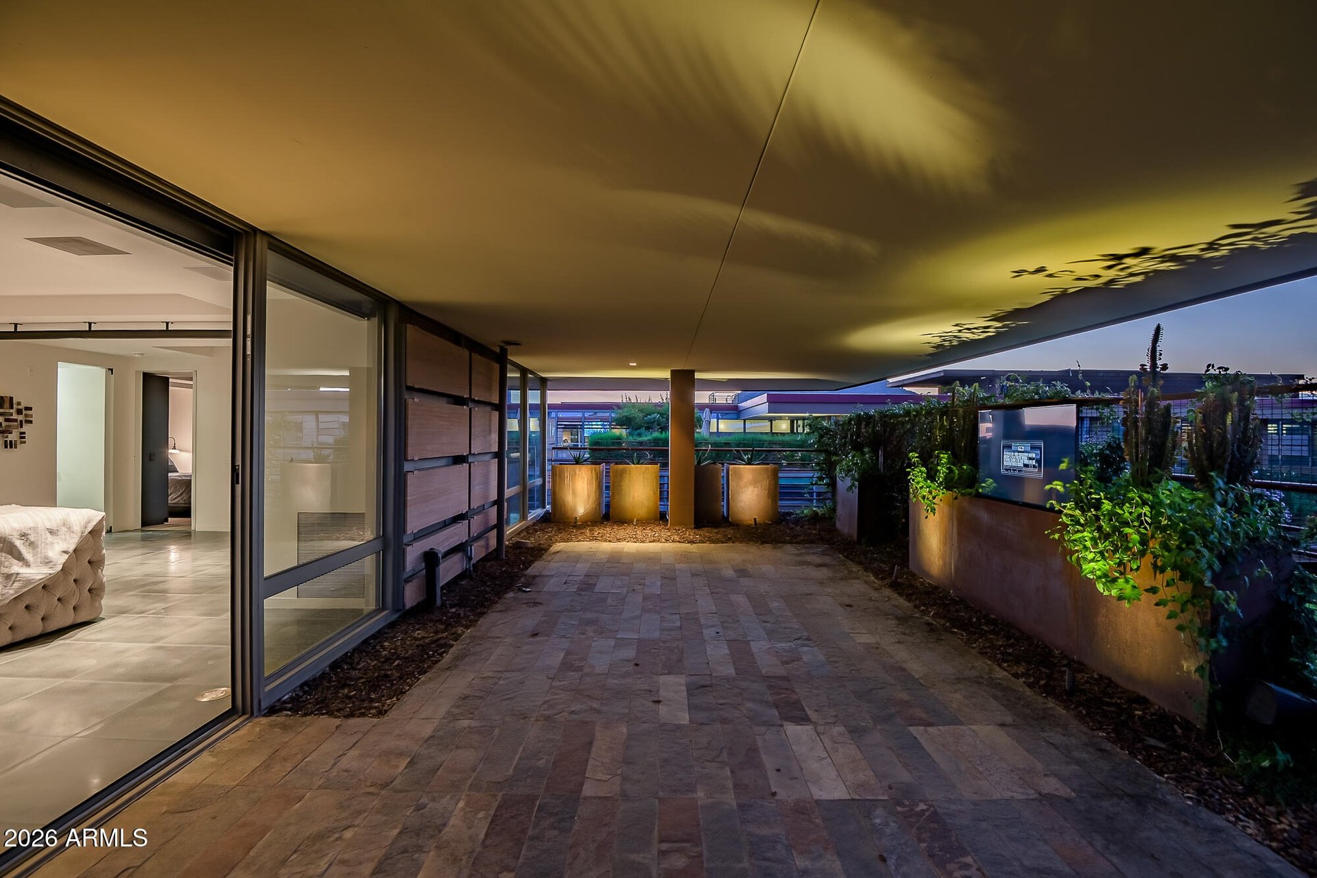 7137 E Rancho Vista Dr, #7006
