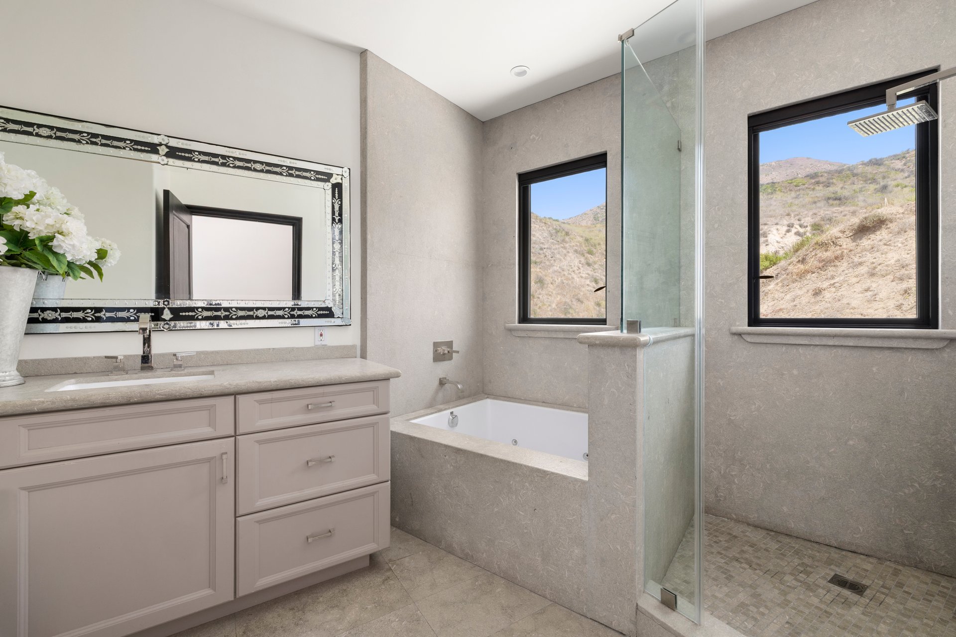 22435 Pacific Coast Hwy, Malibu 