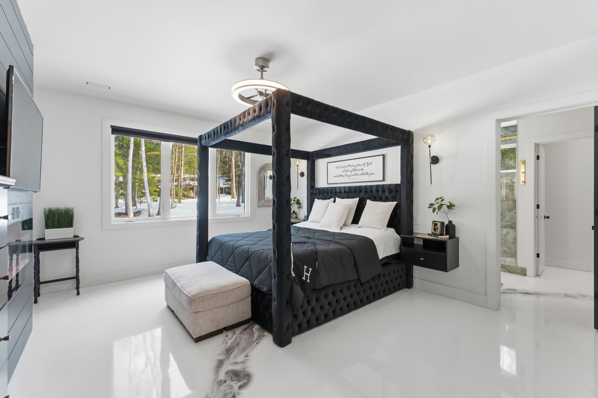 1017 Davis Drive, Gravenhurst