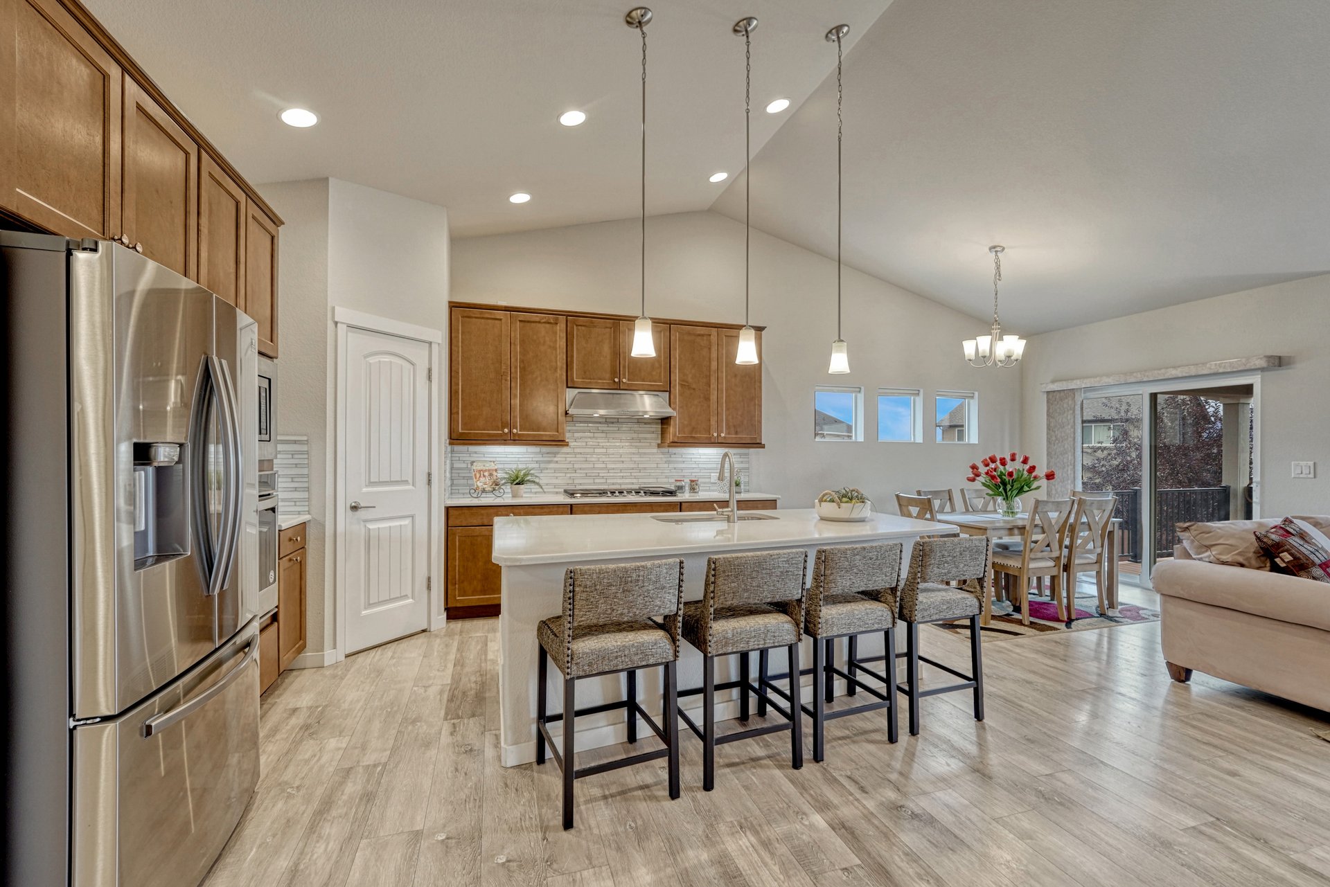 11082 FALLING SNOW Lane