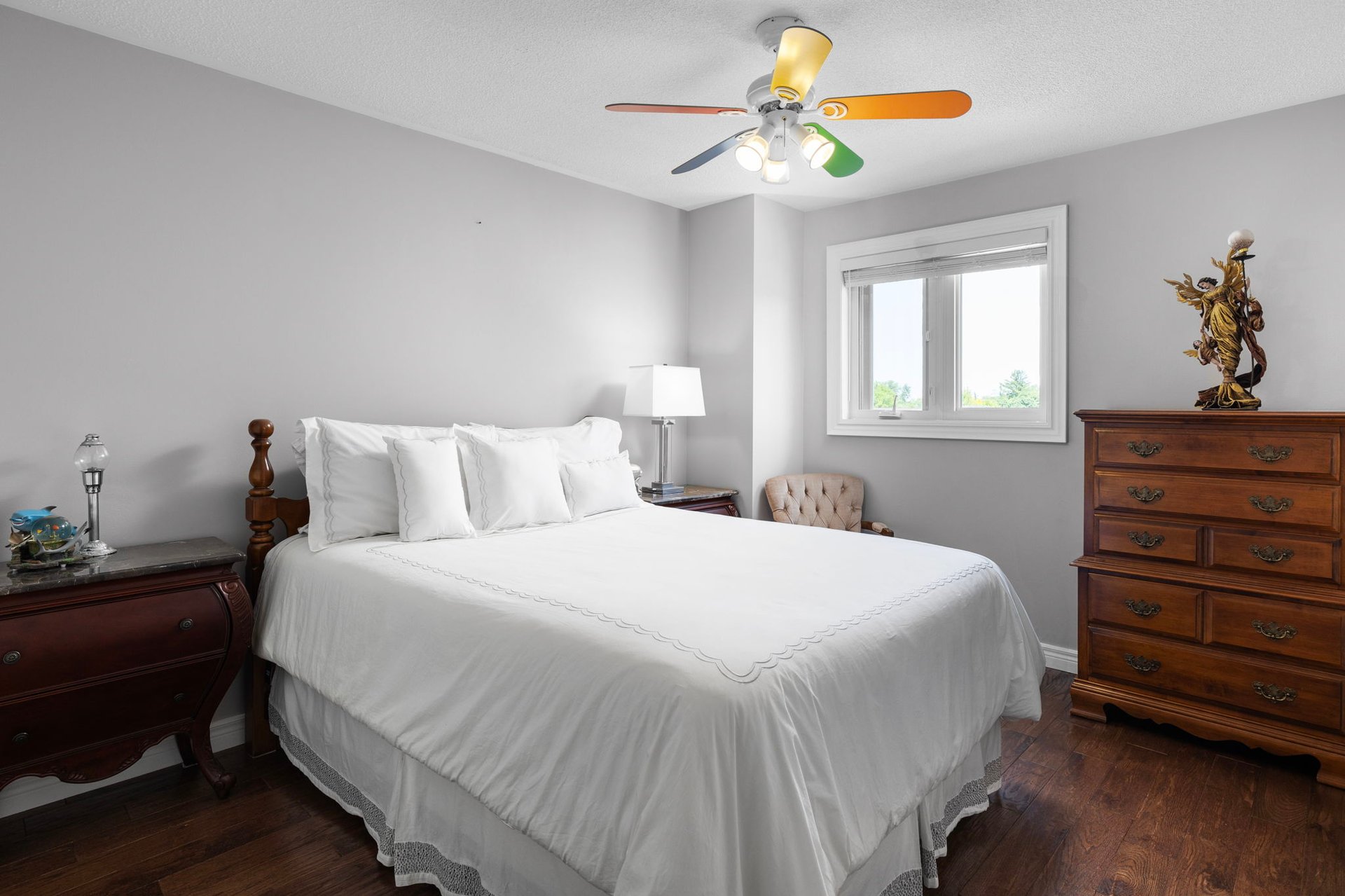 90 Bishop Drive, Barrie