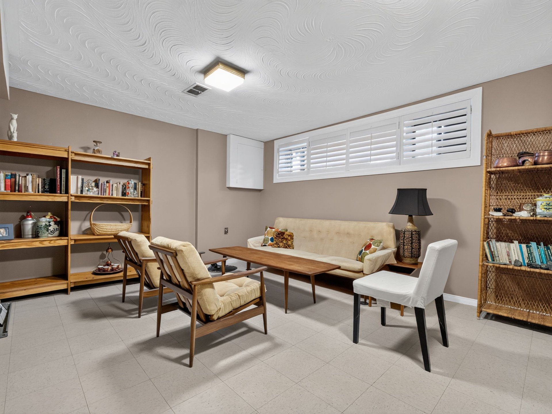 SOLD: Meticulously Maintained Residence