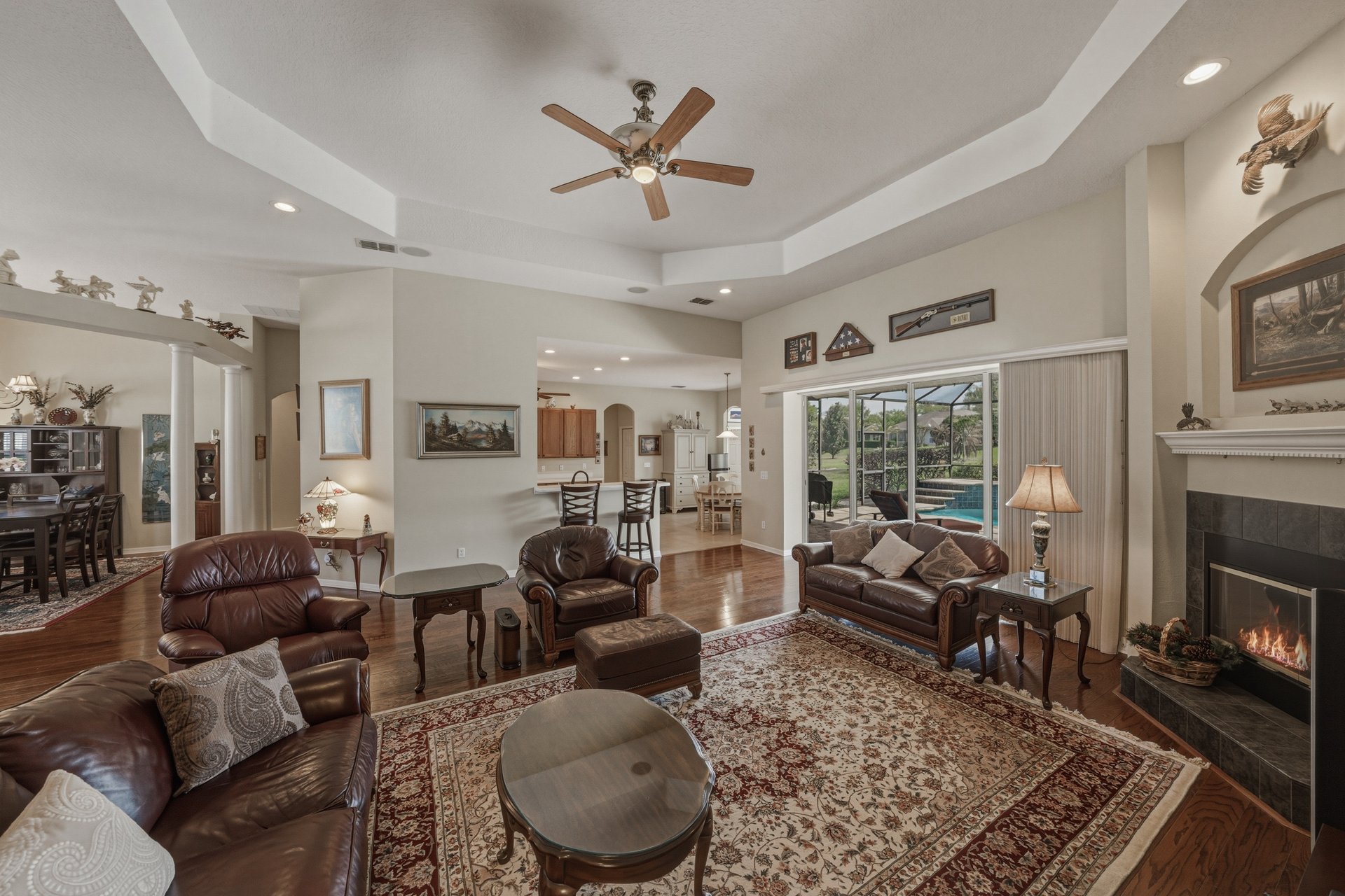 13304 THOROUGHBRED DR