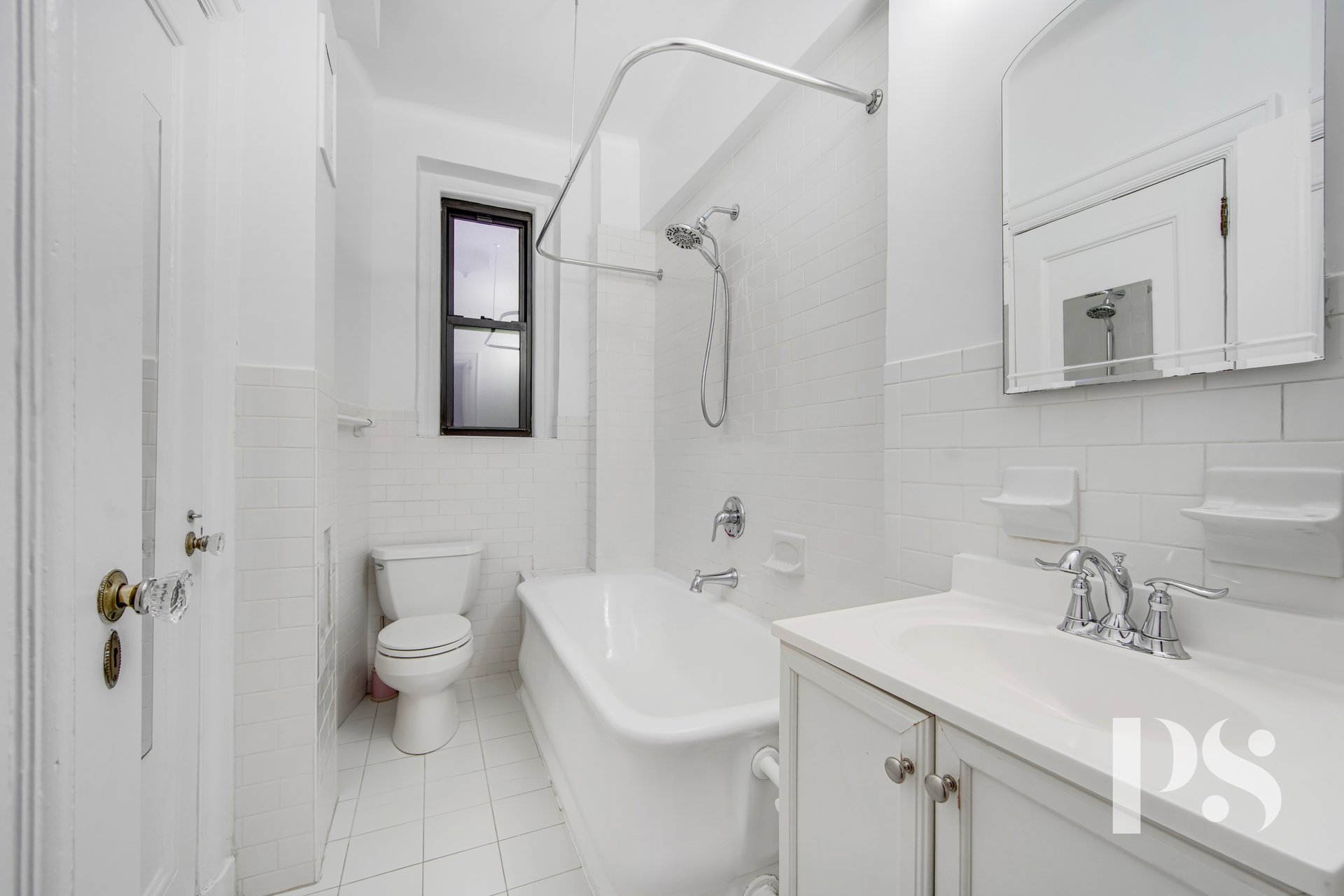 200 W 54th St, Unit 6J