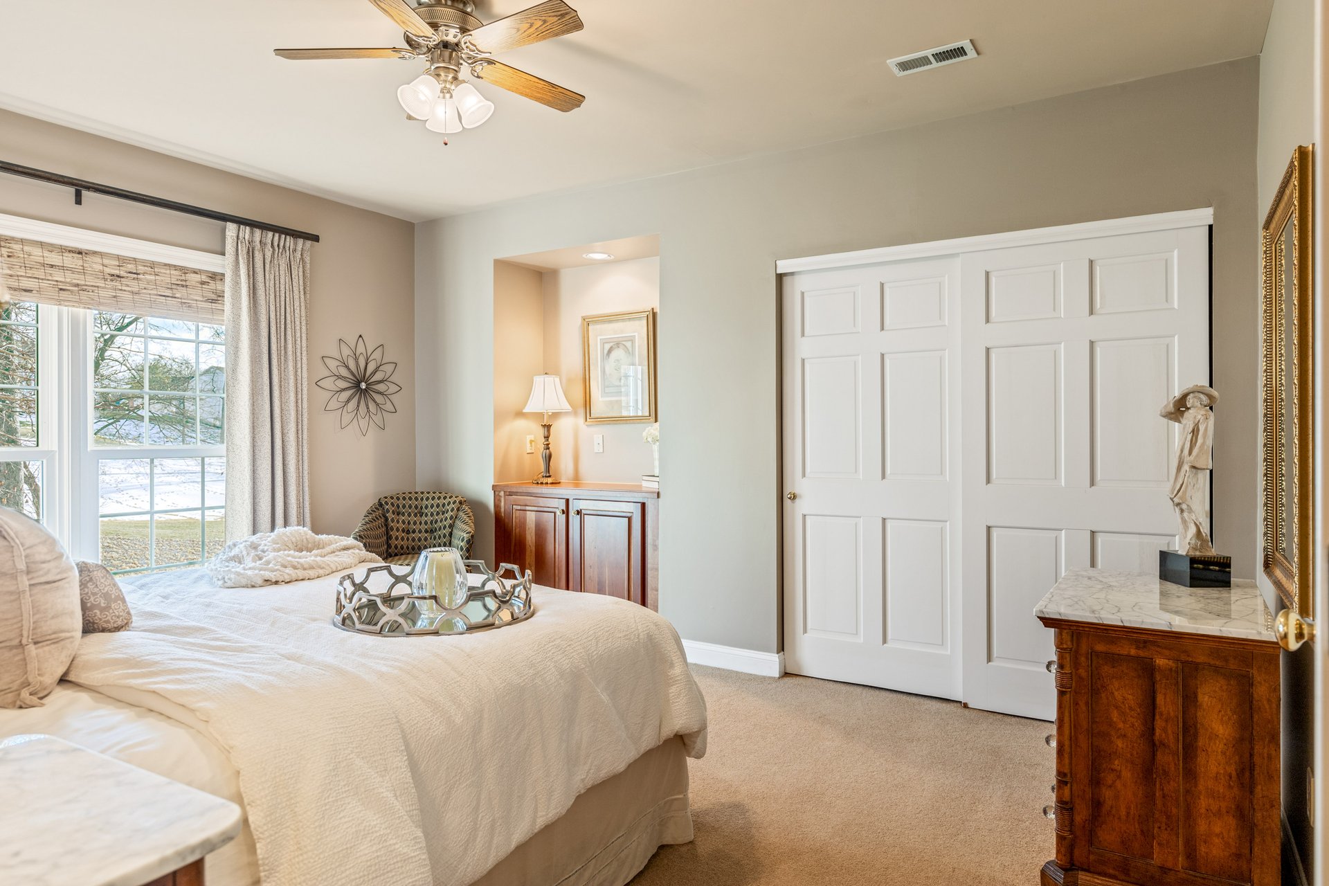 6 Whitmoor Court