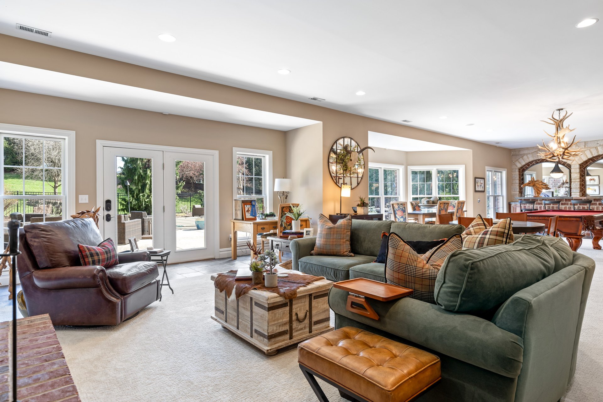 1215 Devonworth Drive