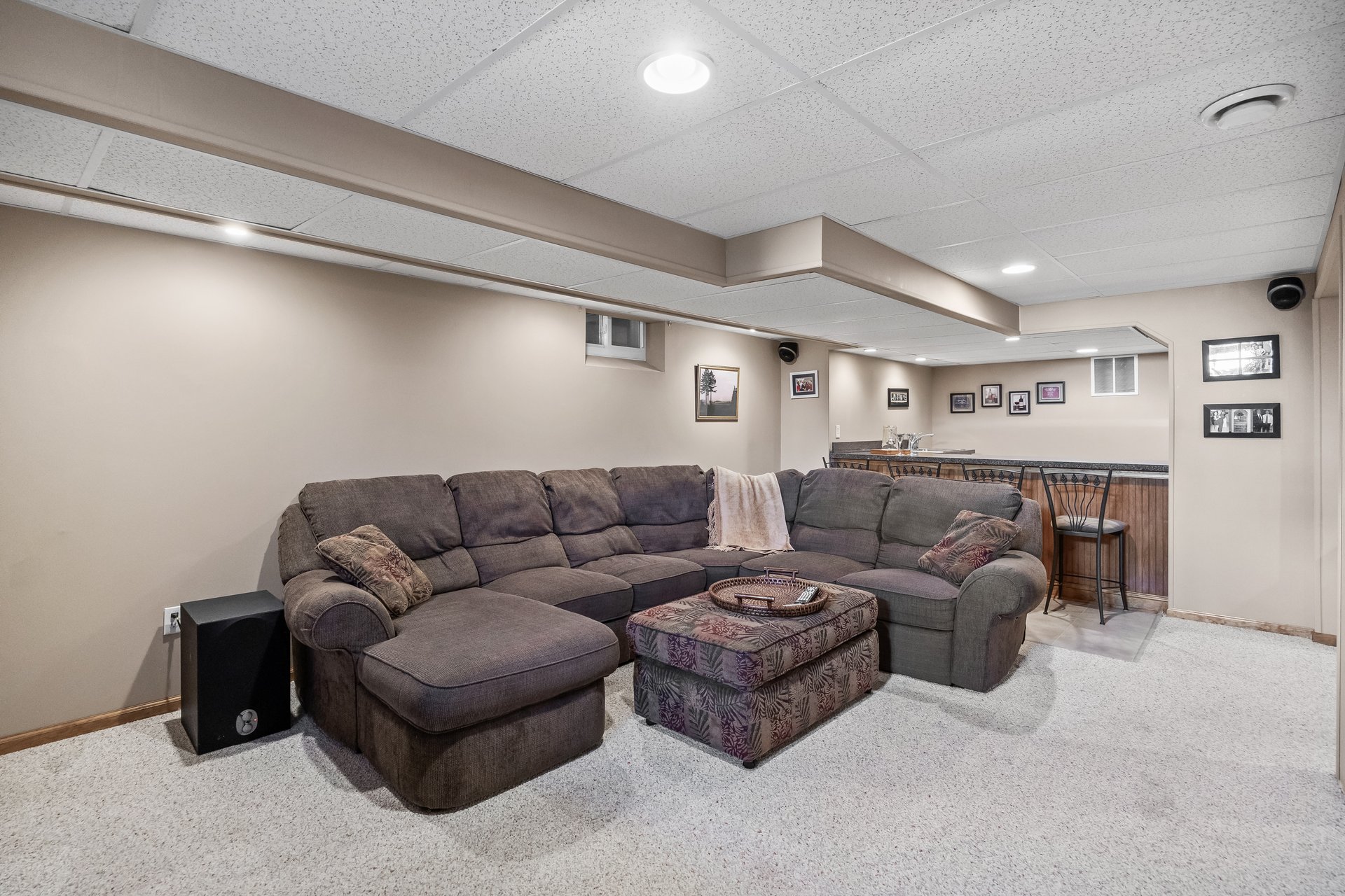10 Colosseum Drive