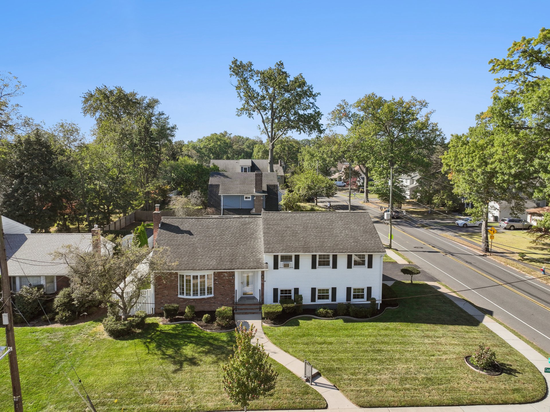 61 Country Club Ln