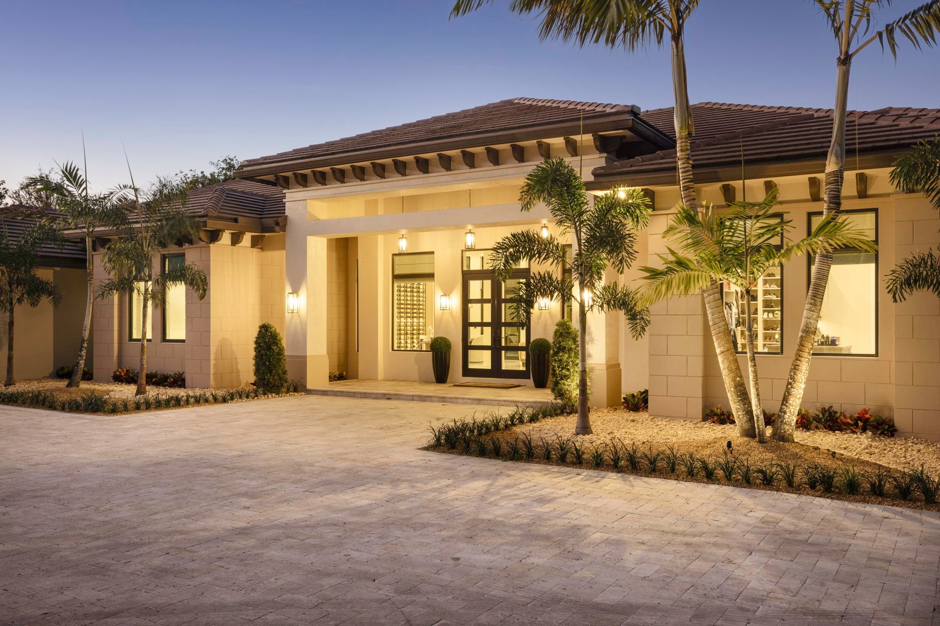 13505 SW 37th Place