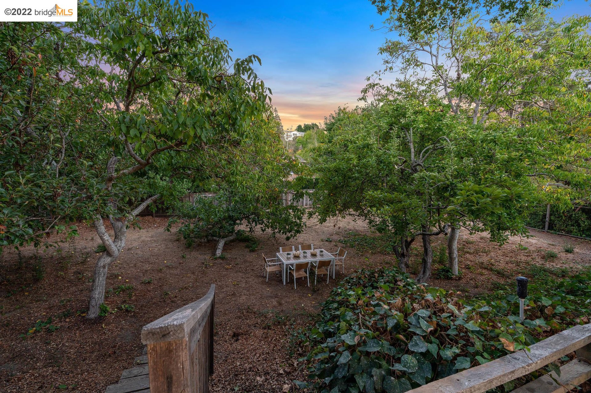 10 Woodside Dr