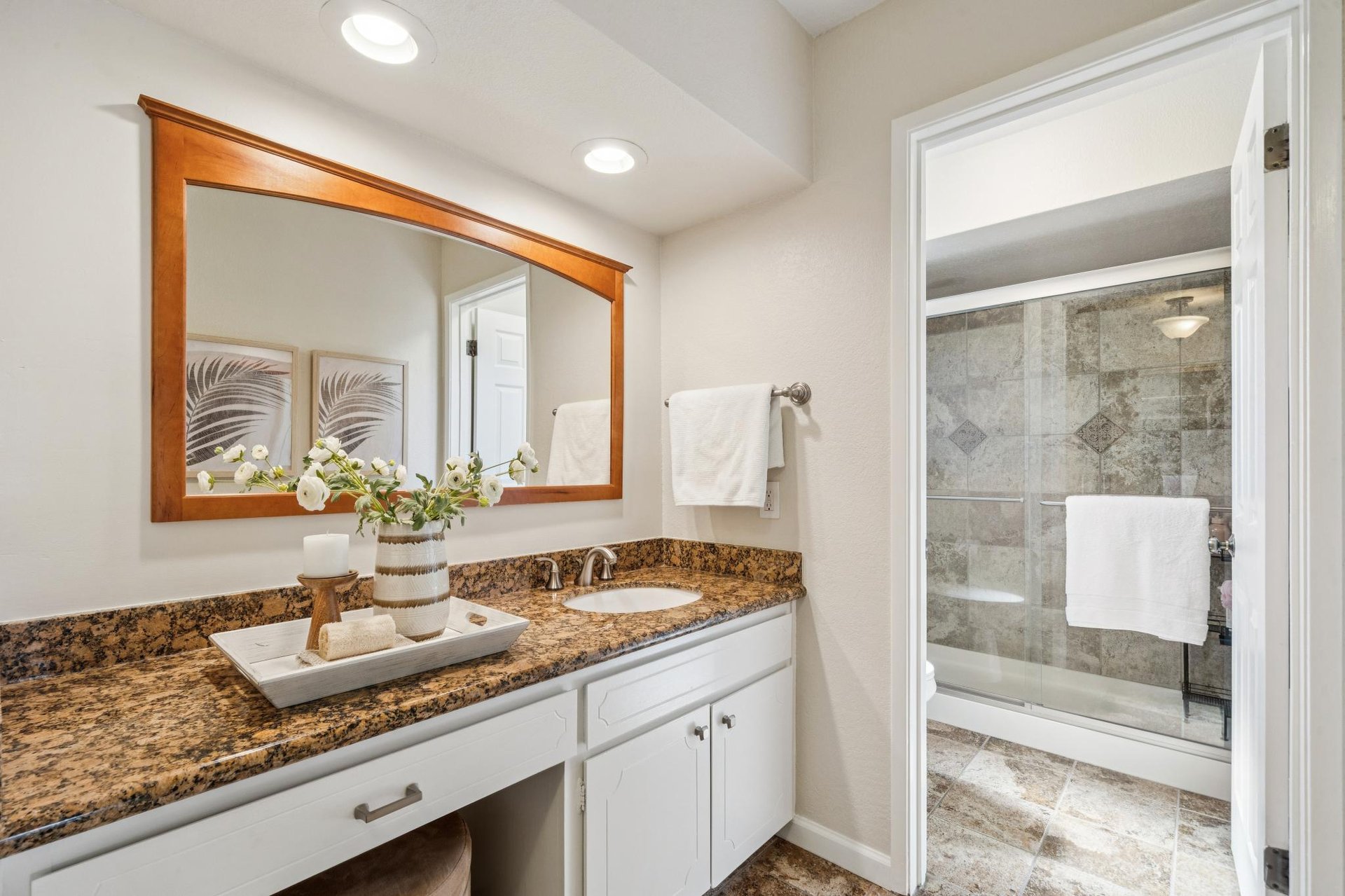 7403 Hillsdale Dr, West Pleasanton