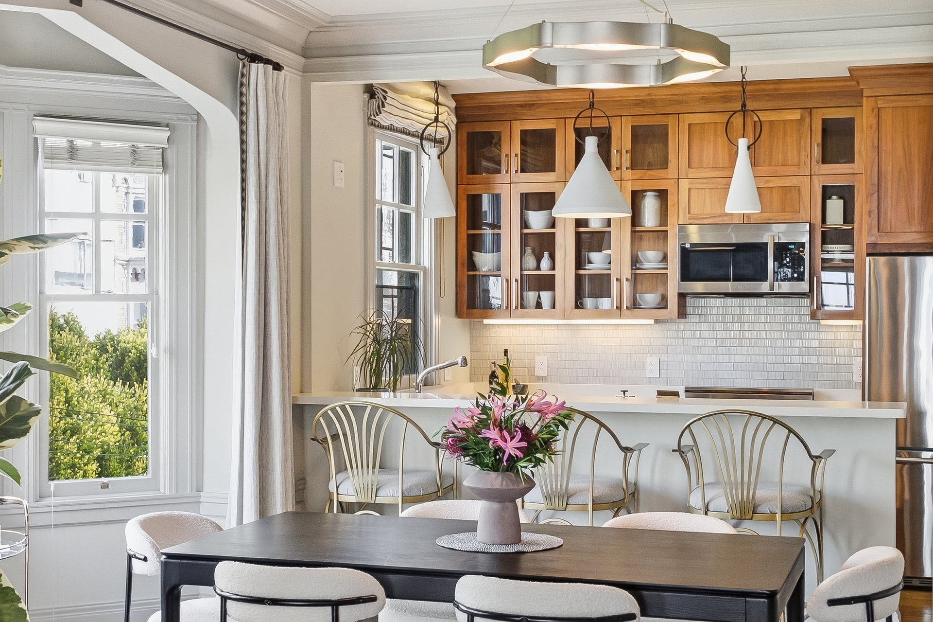  Edwardian Elegance, Reimagined