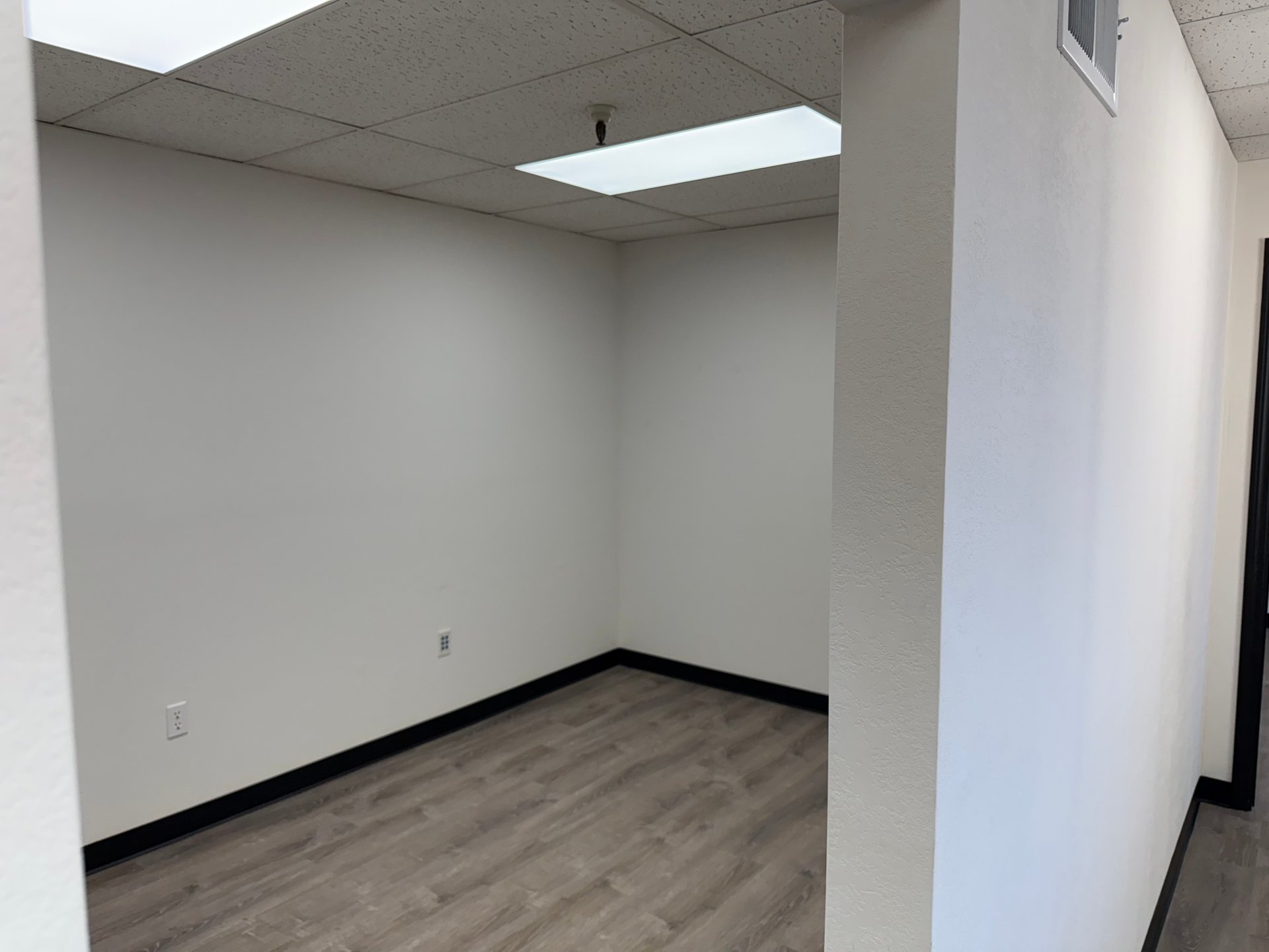 7227 Broadway