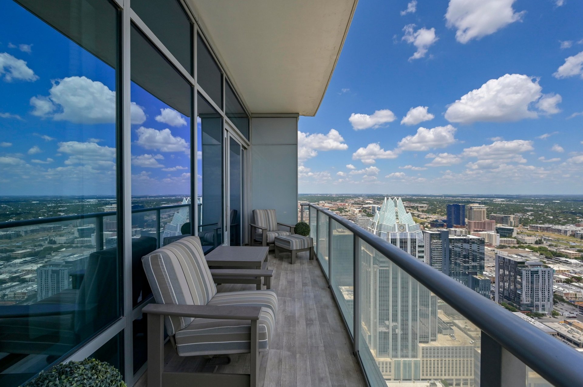 200 Congress Ave #48Y