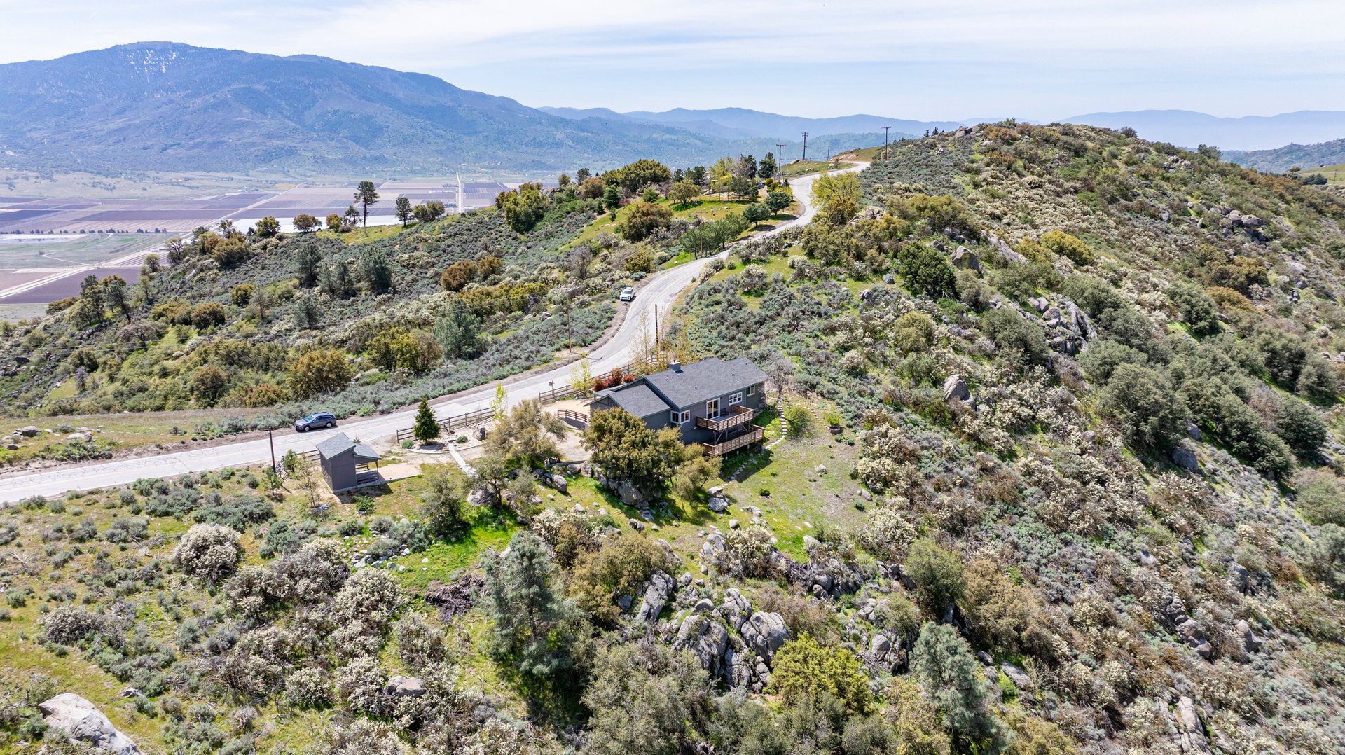26501 Skyline Dr, Tehachapi, CA 93561 | Craftsman Home for Sale in Bear Valley Springs