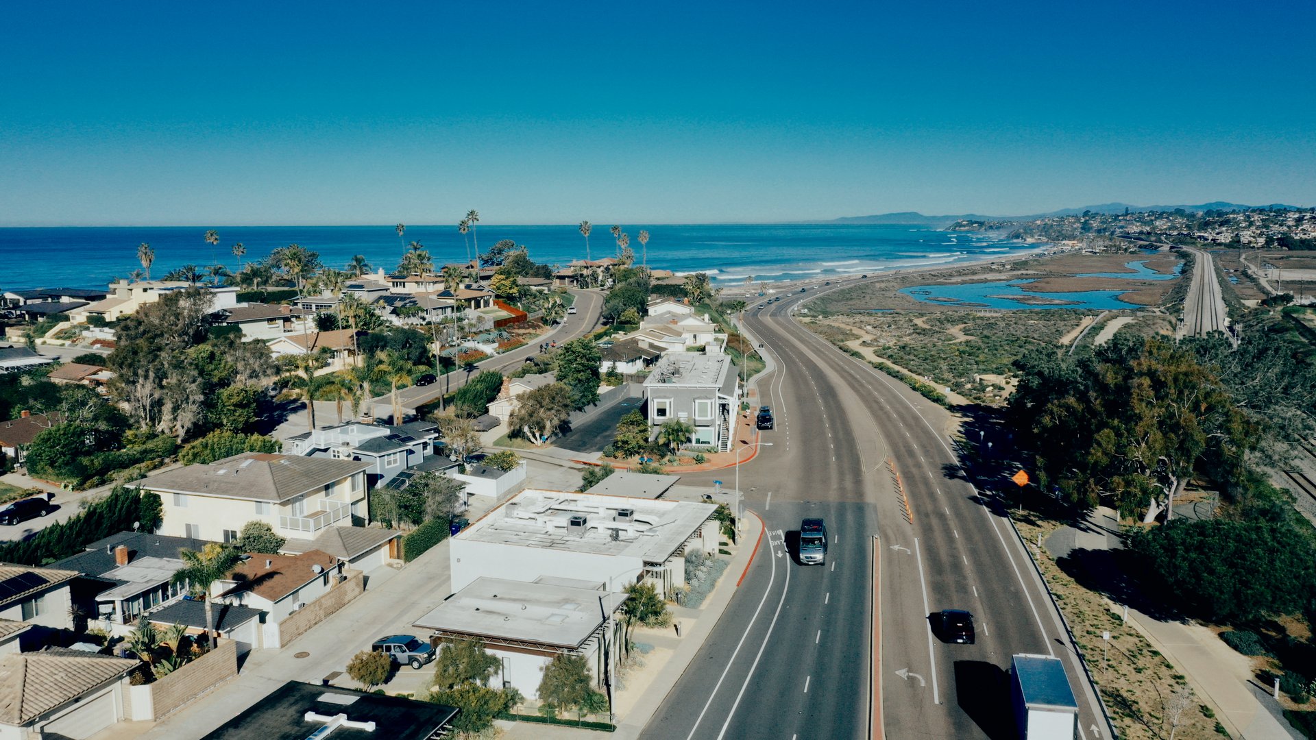 535 N HWY 101