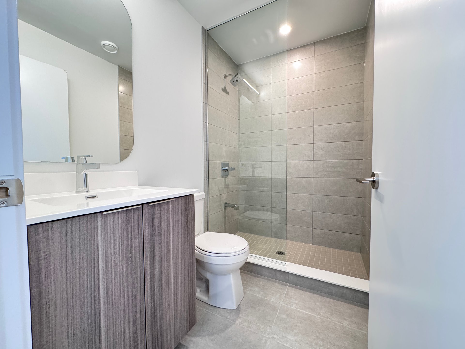 15 Richardson Street 904, Toronto C08 Unit: 904