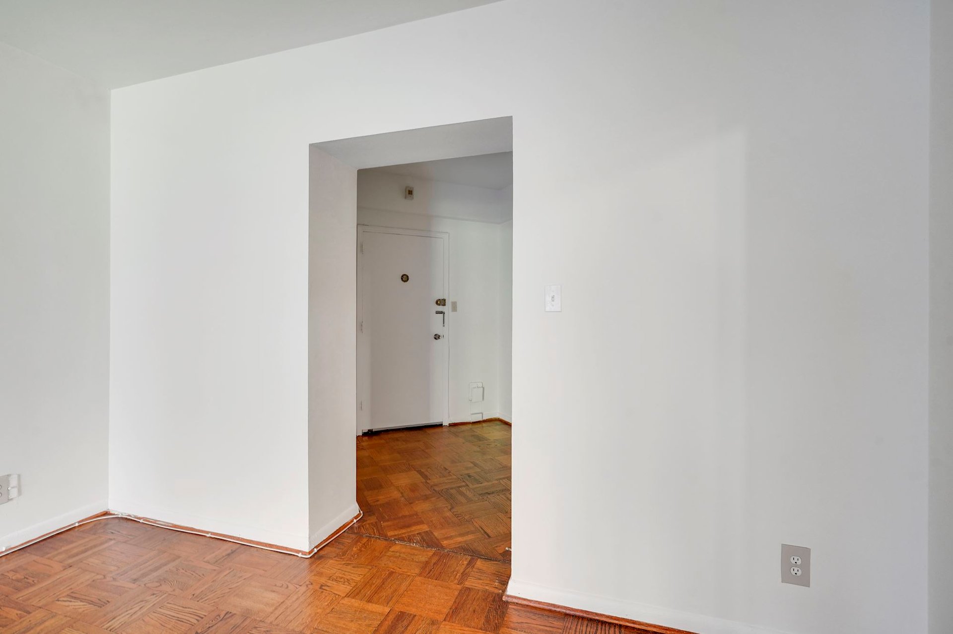 2500 Q ST NW #216