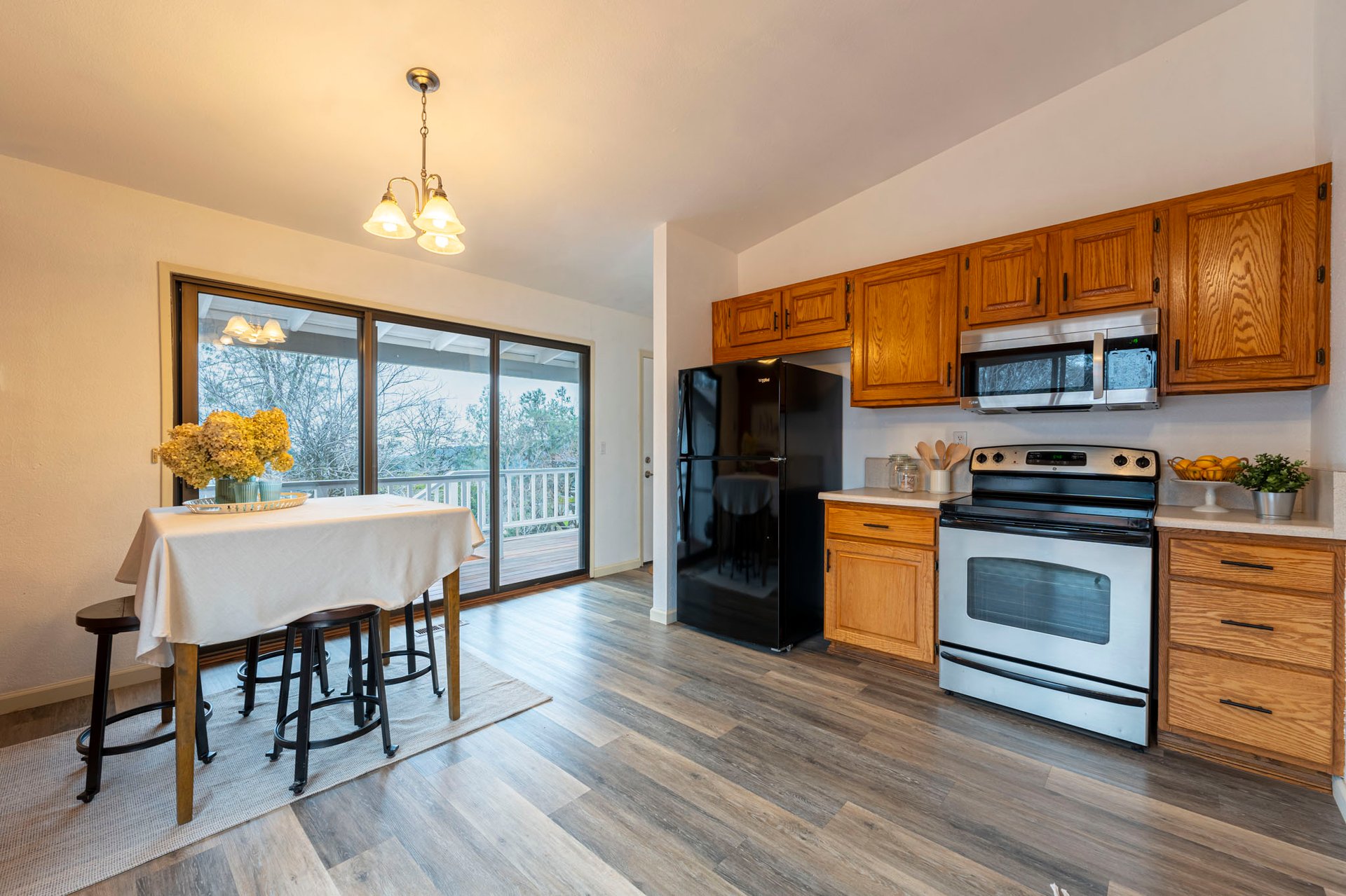 16460 George Way