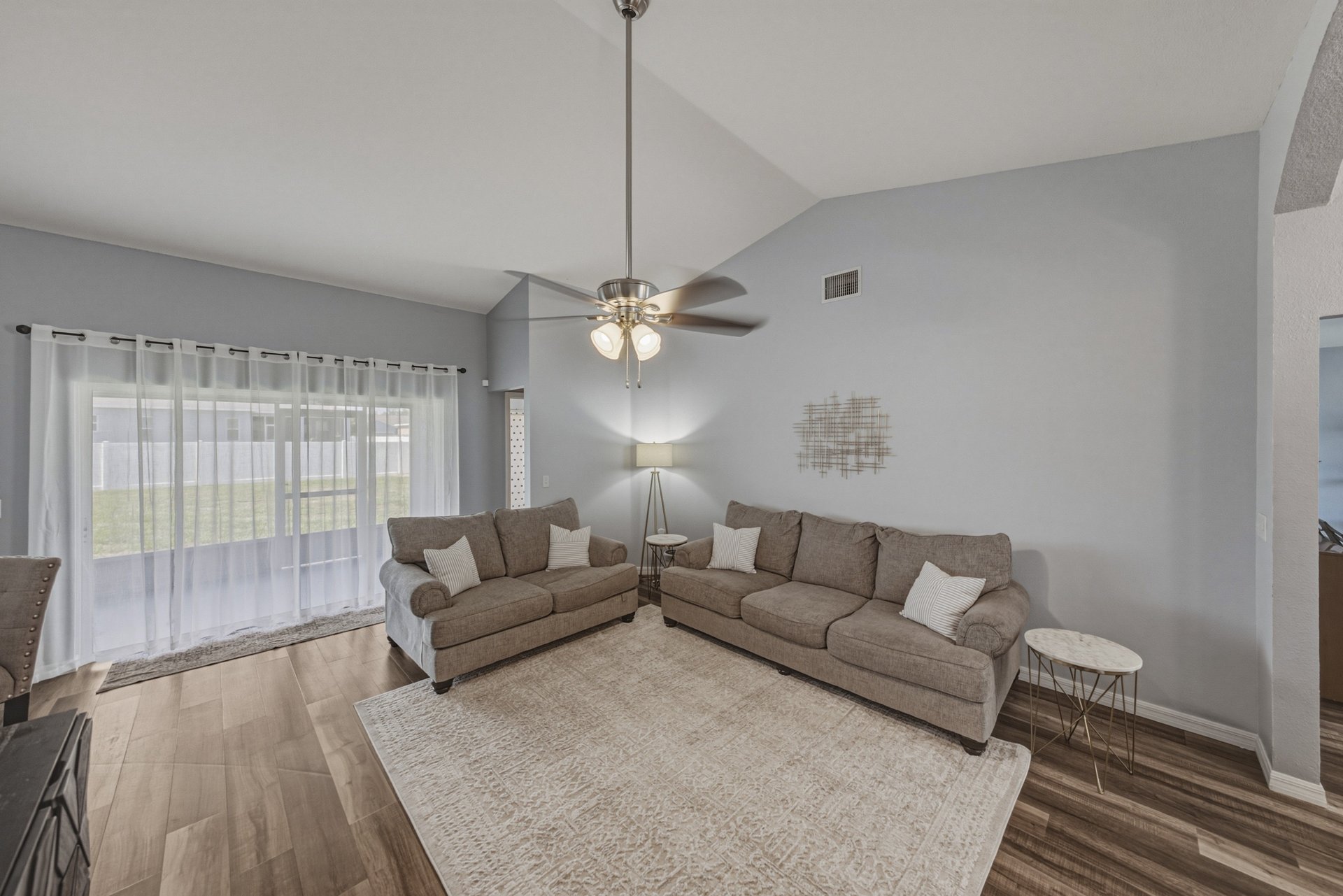 2734 STONEWOOD DR