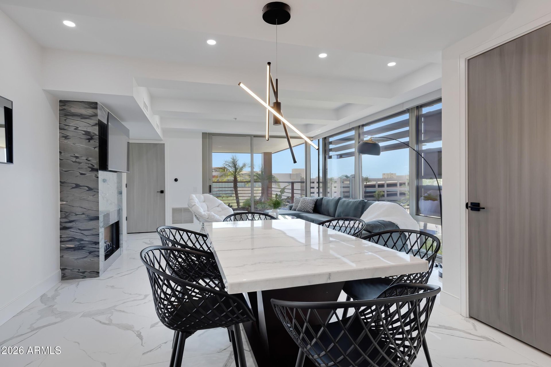 7157 E Rancho Vista Dr, #5002