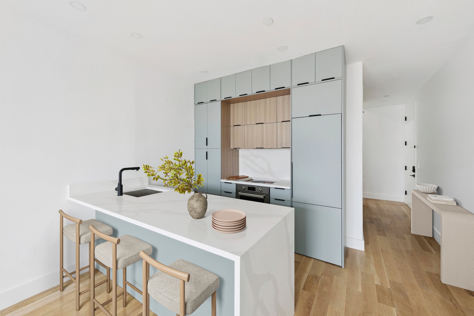 831 Knickerbocker